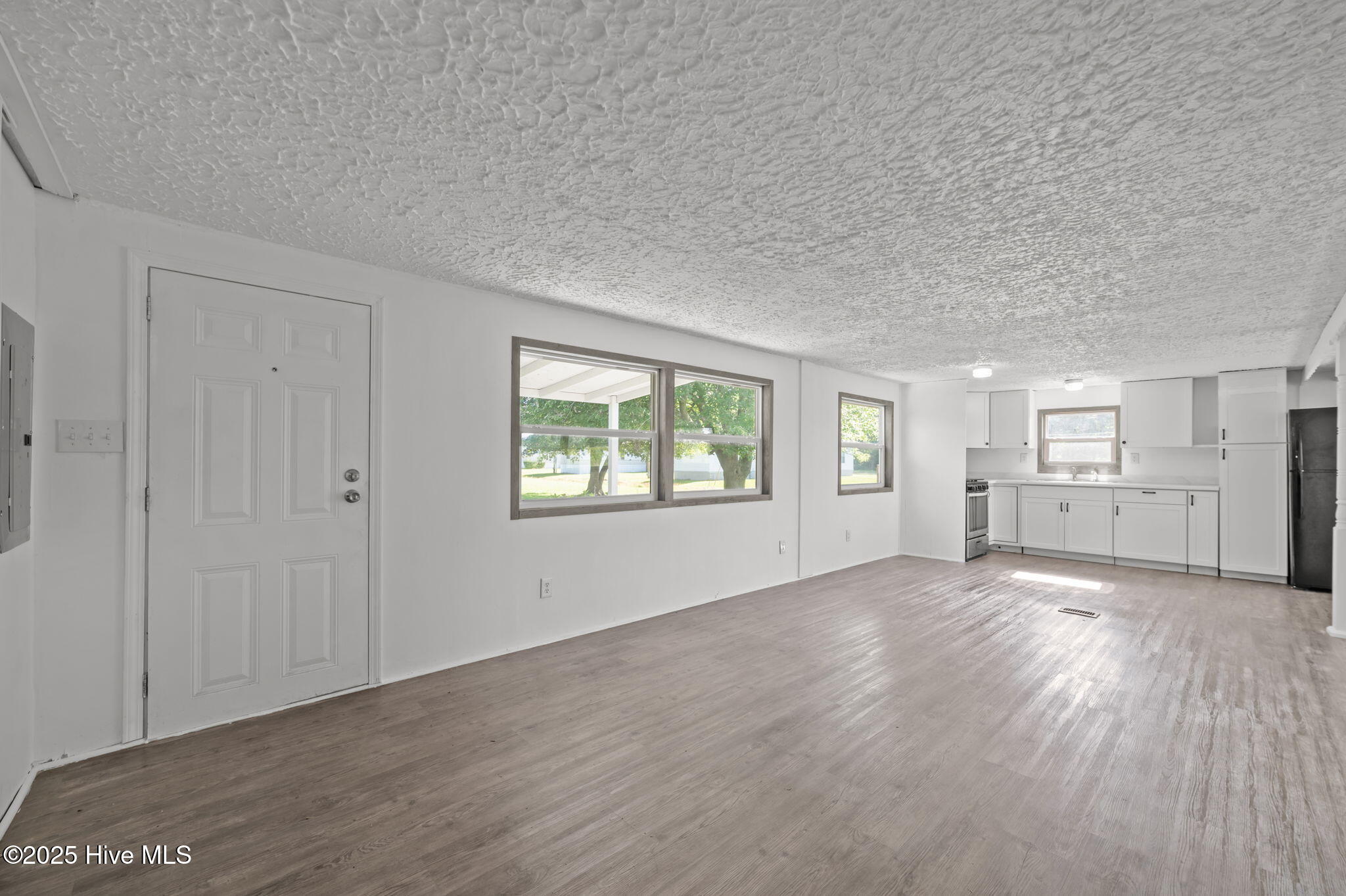 26-web-or-mls-LHV_1524