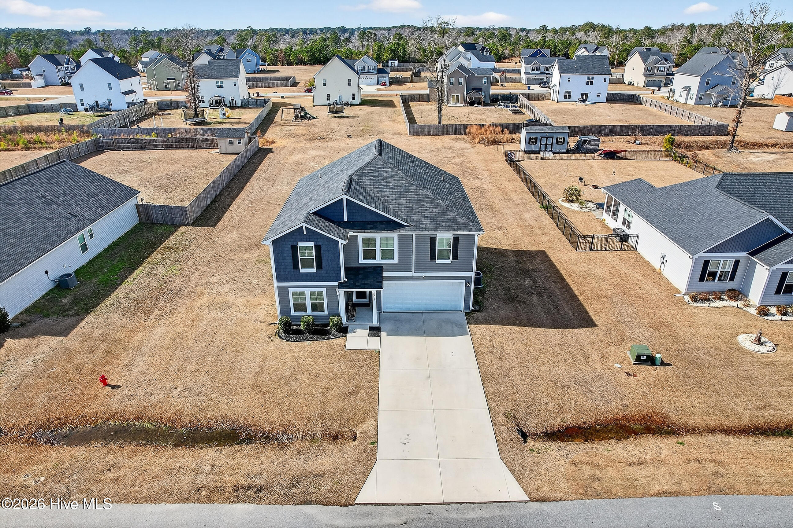 100555689 | Photo 39