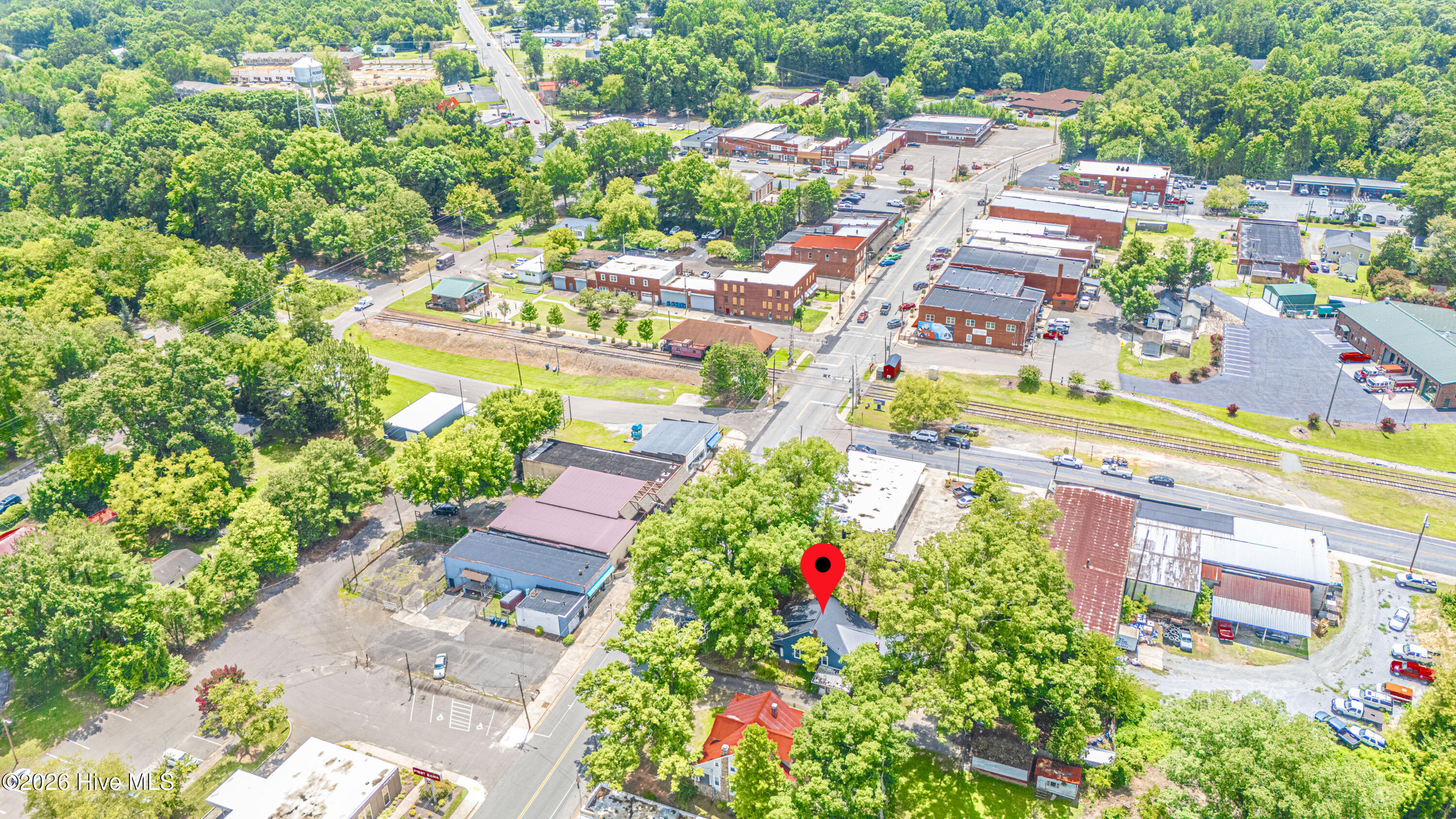 131 N Middleton Street, Robbins, NC 27325