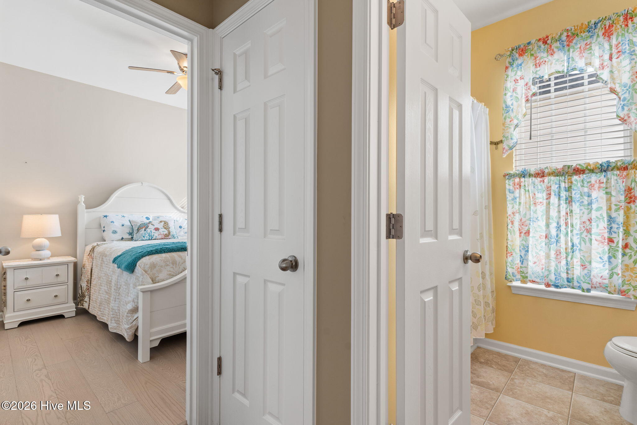 100553647 | Photo 30