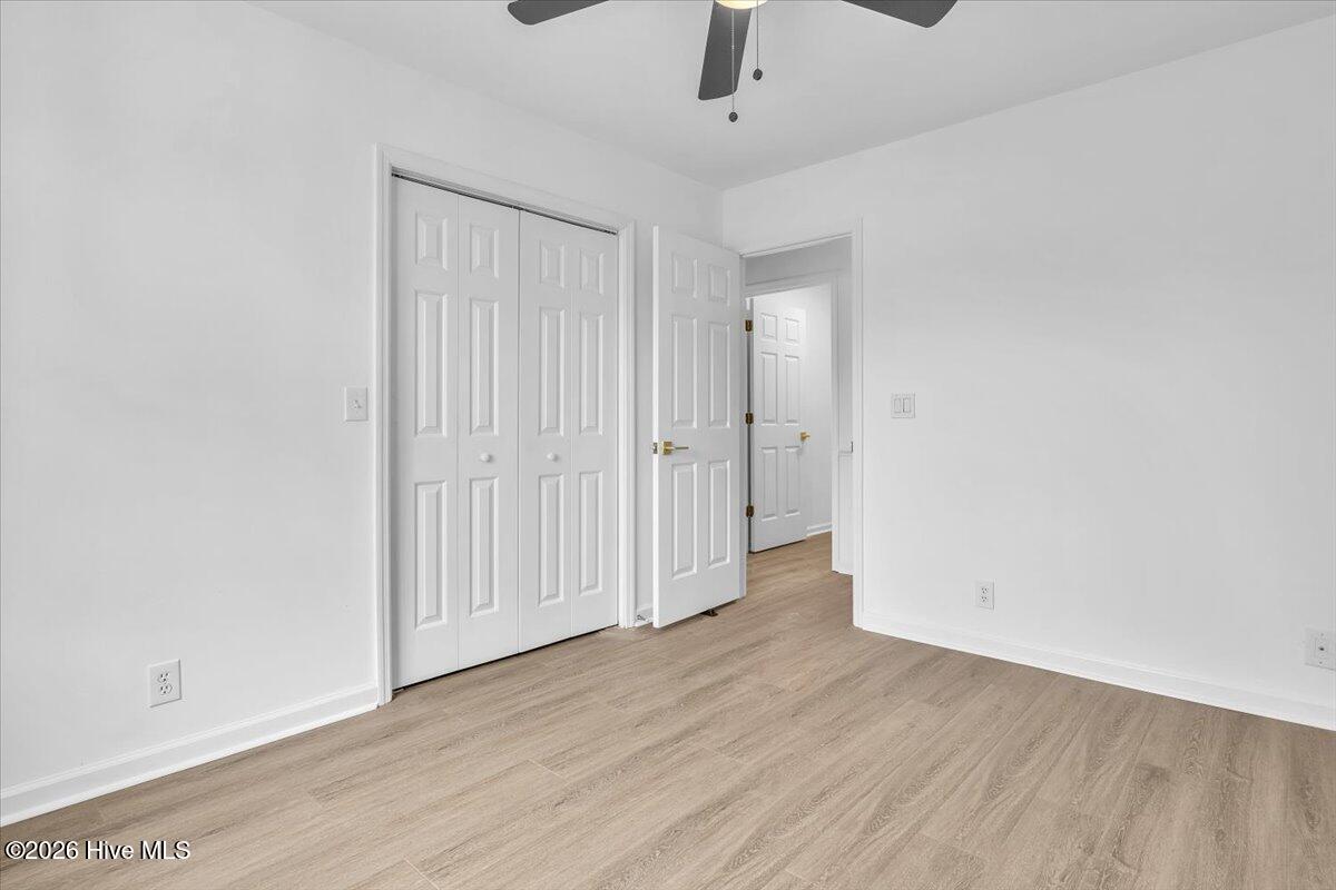 100564620 | Photo 30