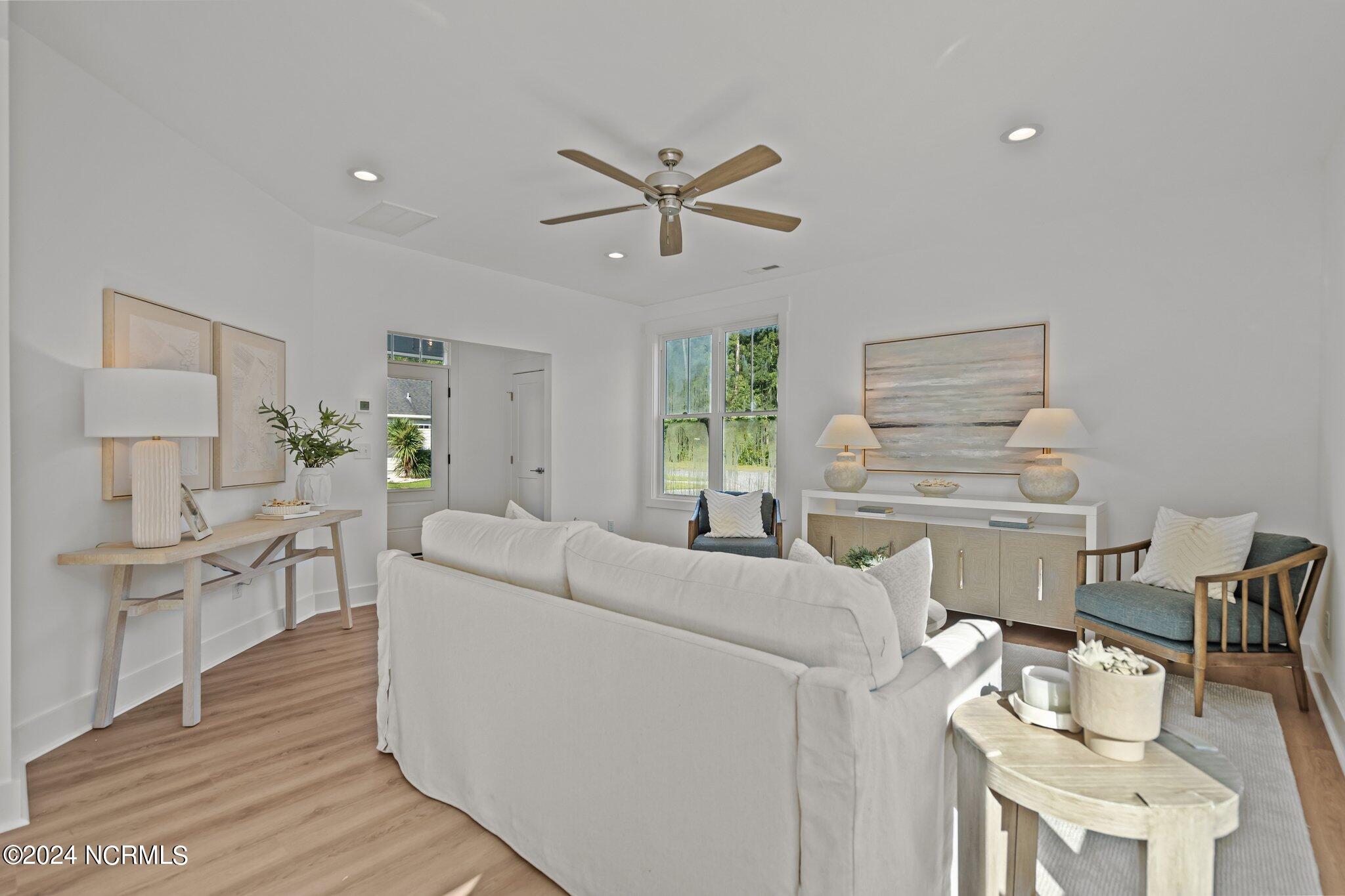 100439104 | Photo 10