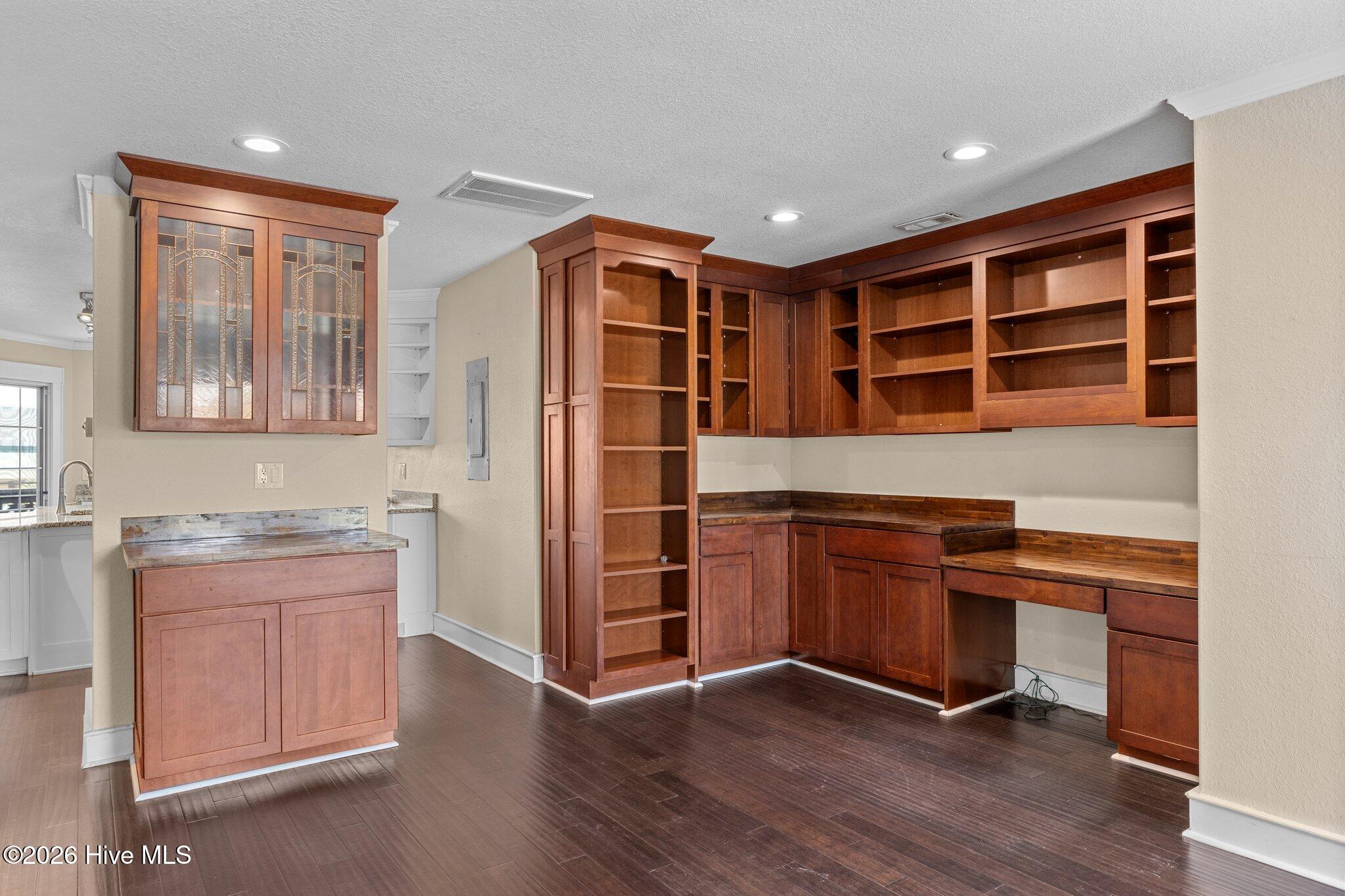 8711 Emerald Plantation Road 302,Emerald Isle