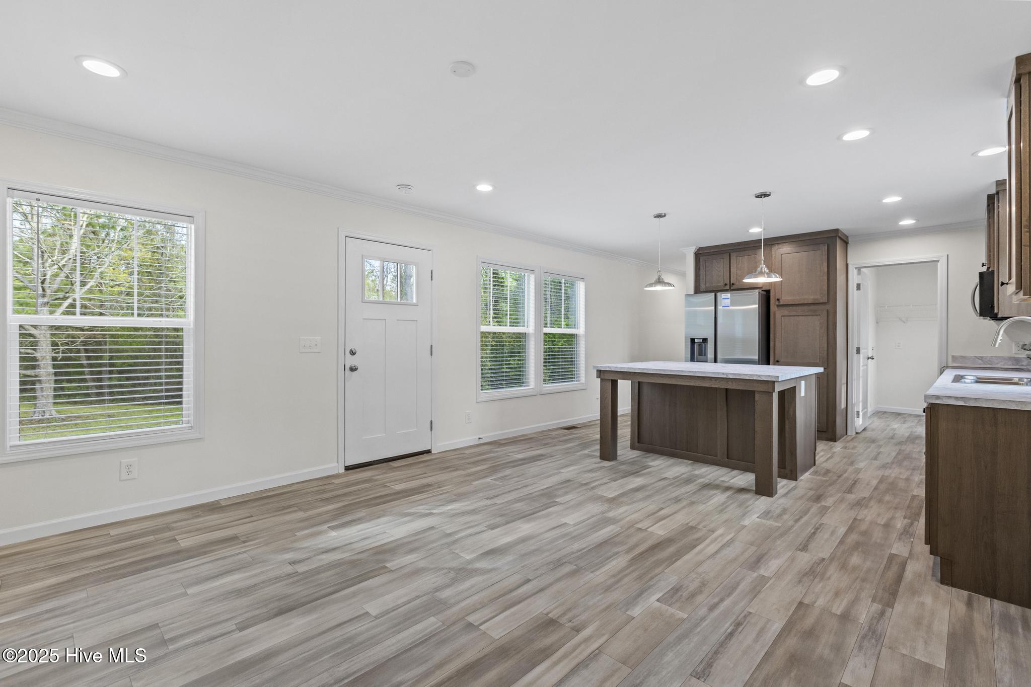 Undisclosed Address, Hampstead, NC, 28443