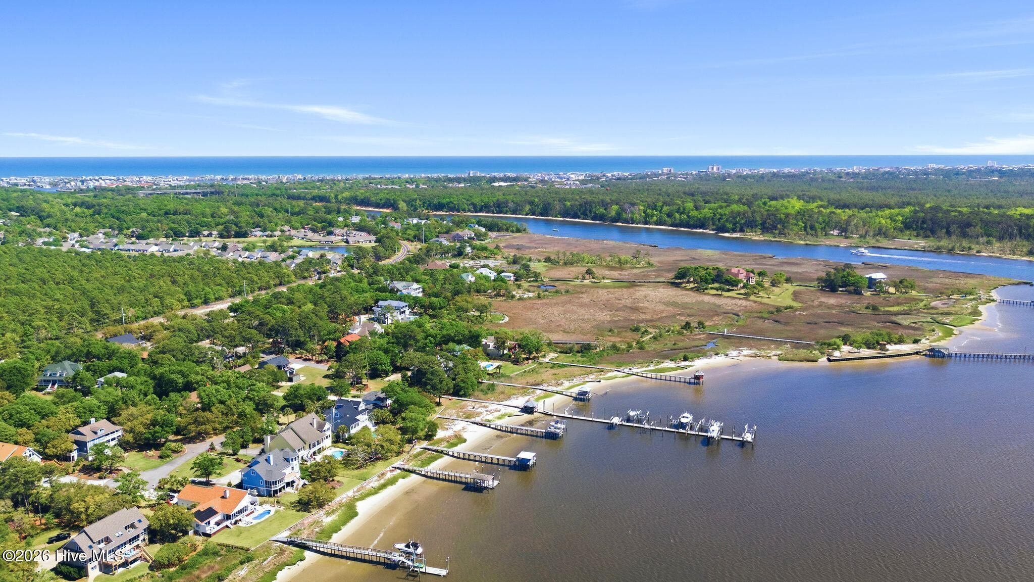 100568012 | Photo 109