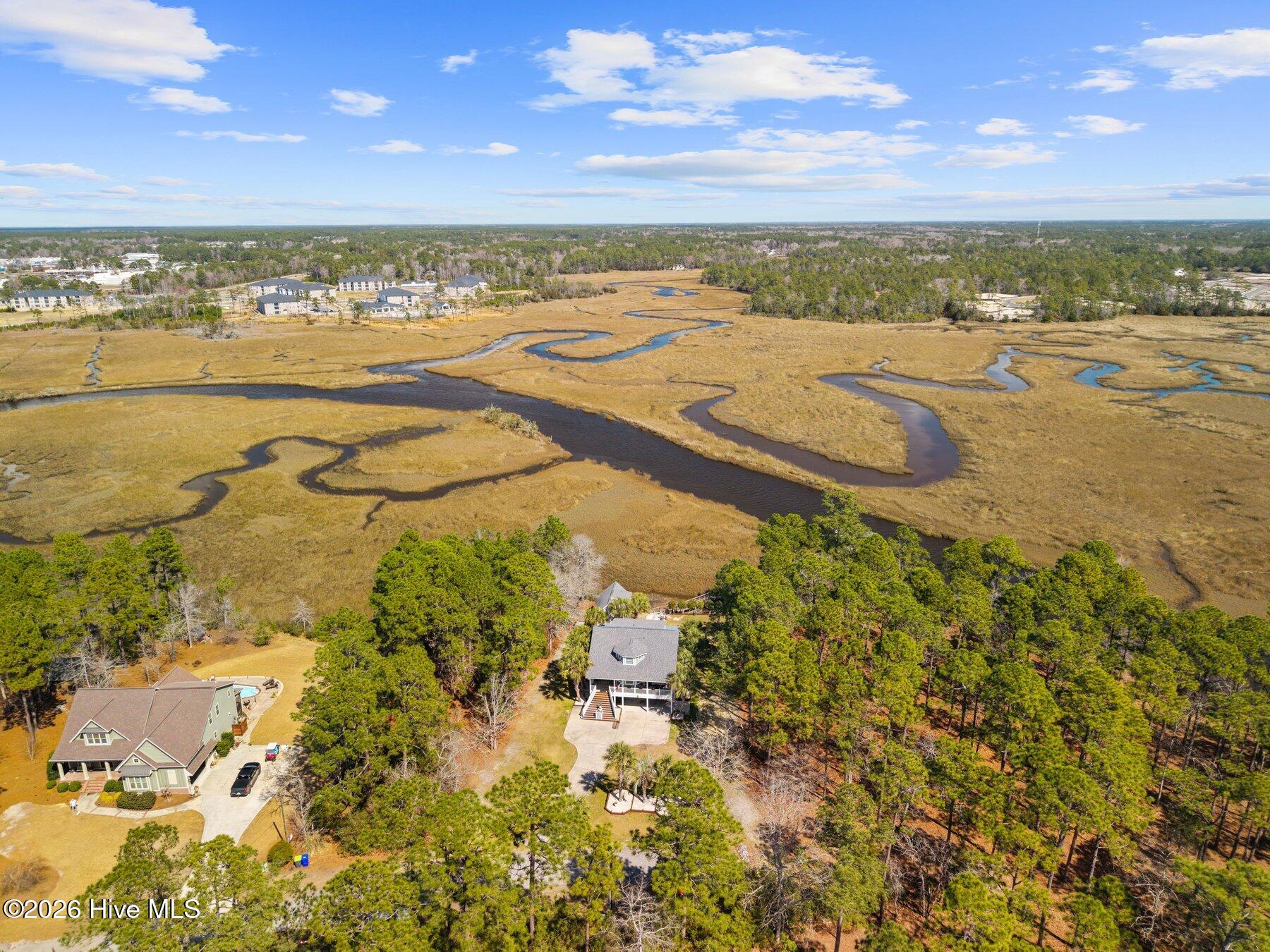 100559463 | Photo 46