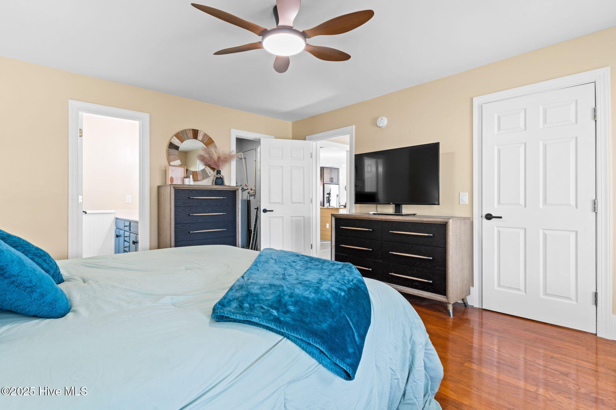 100539848 | Photo 18