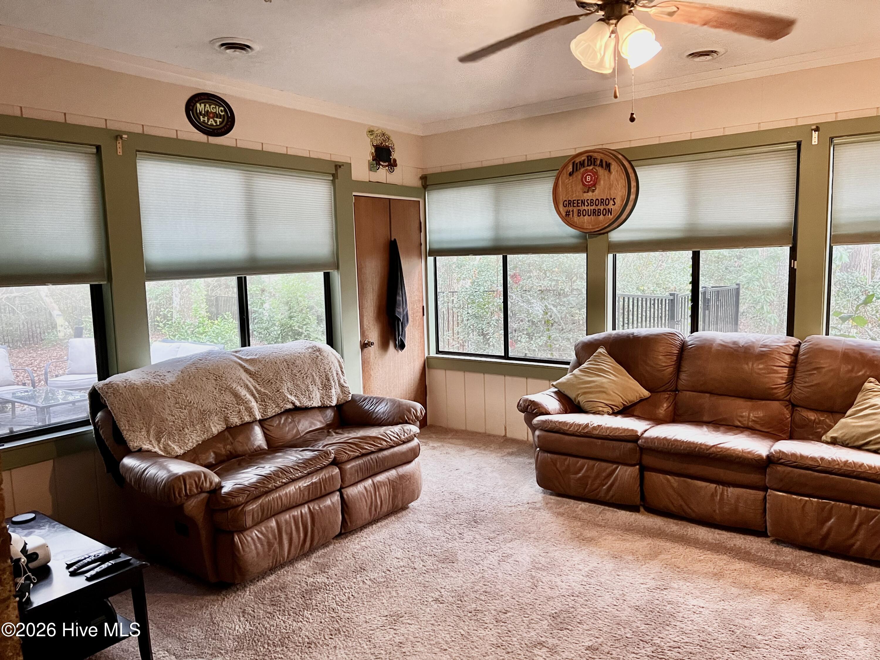 100564065 | Photo 20