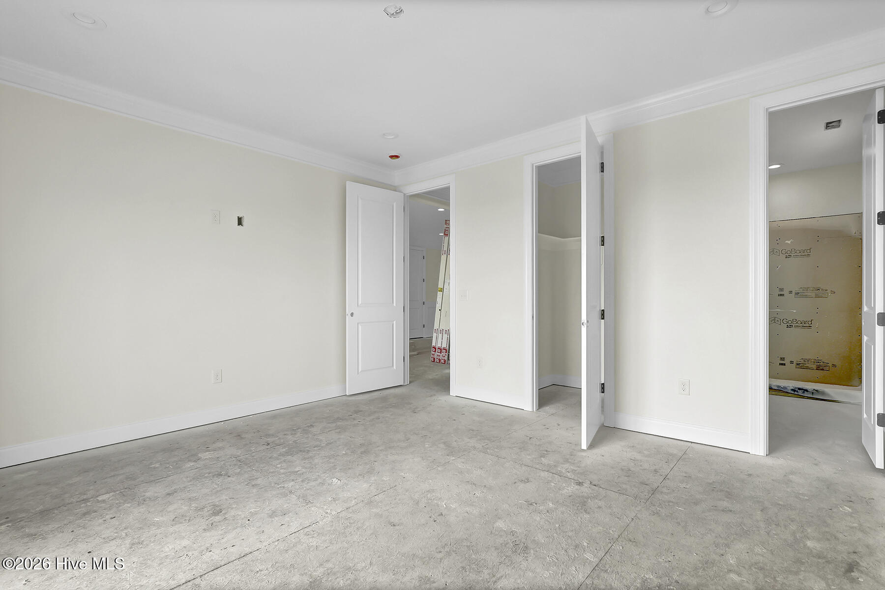 100559253 | Photo 12