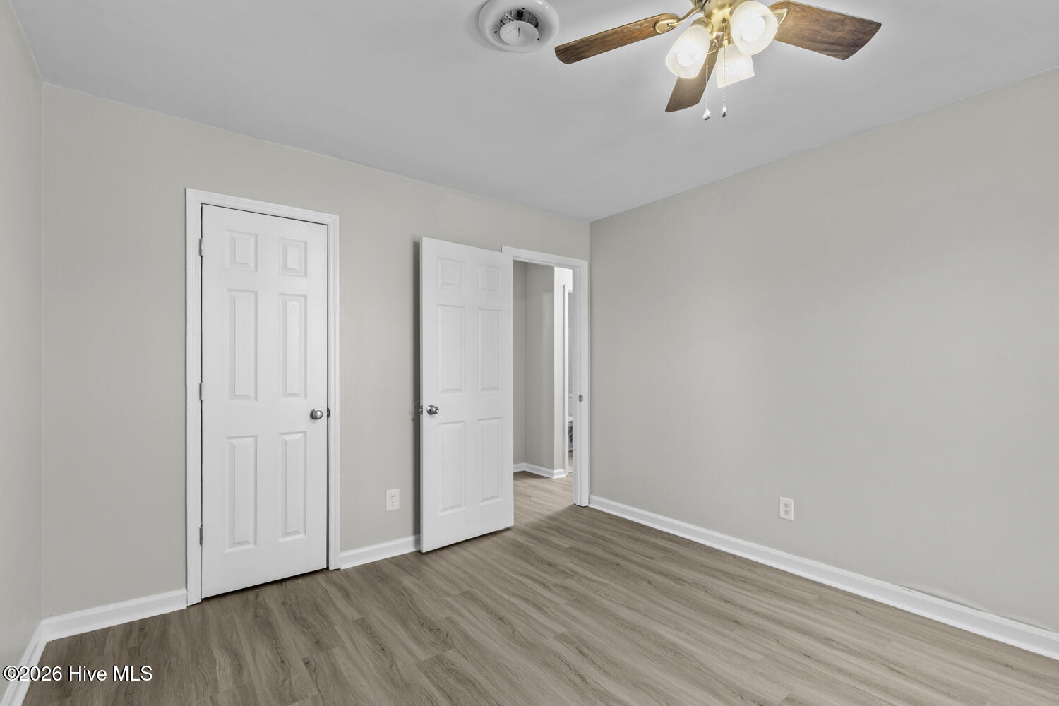 100551679 | Photo 19