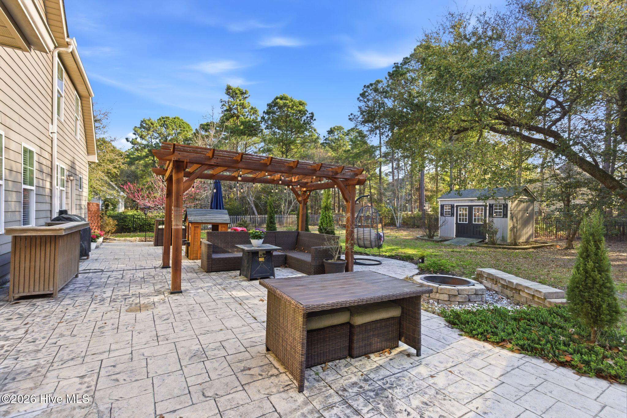 100563379 | Photo 57