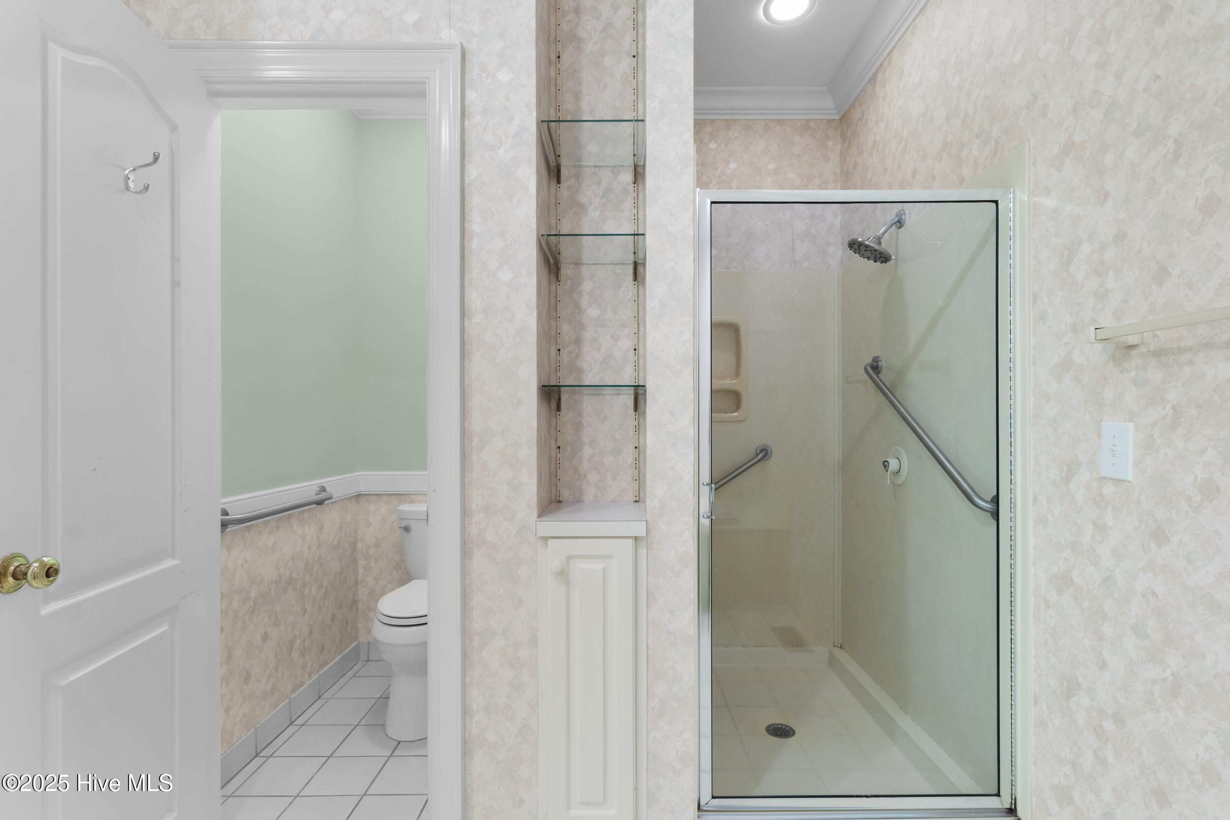 100516126 | Photo 28