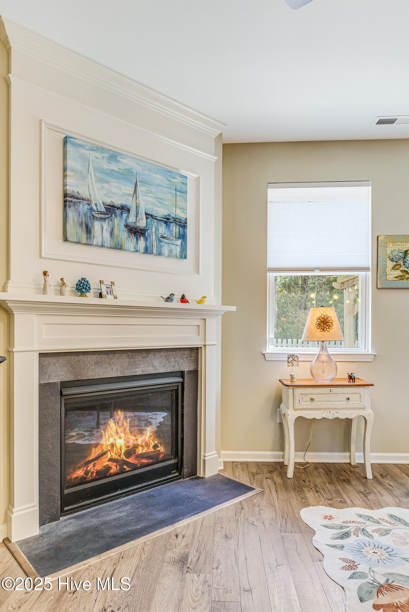 100547068 | Photo 12