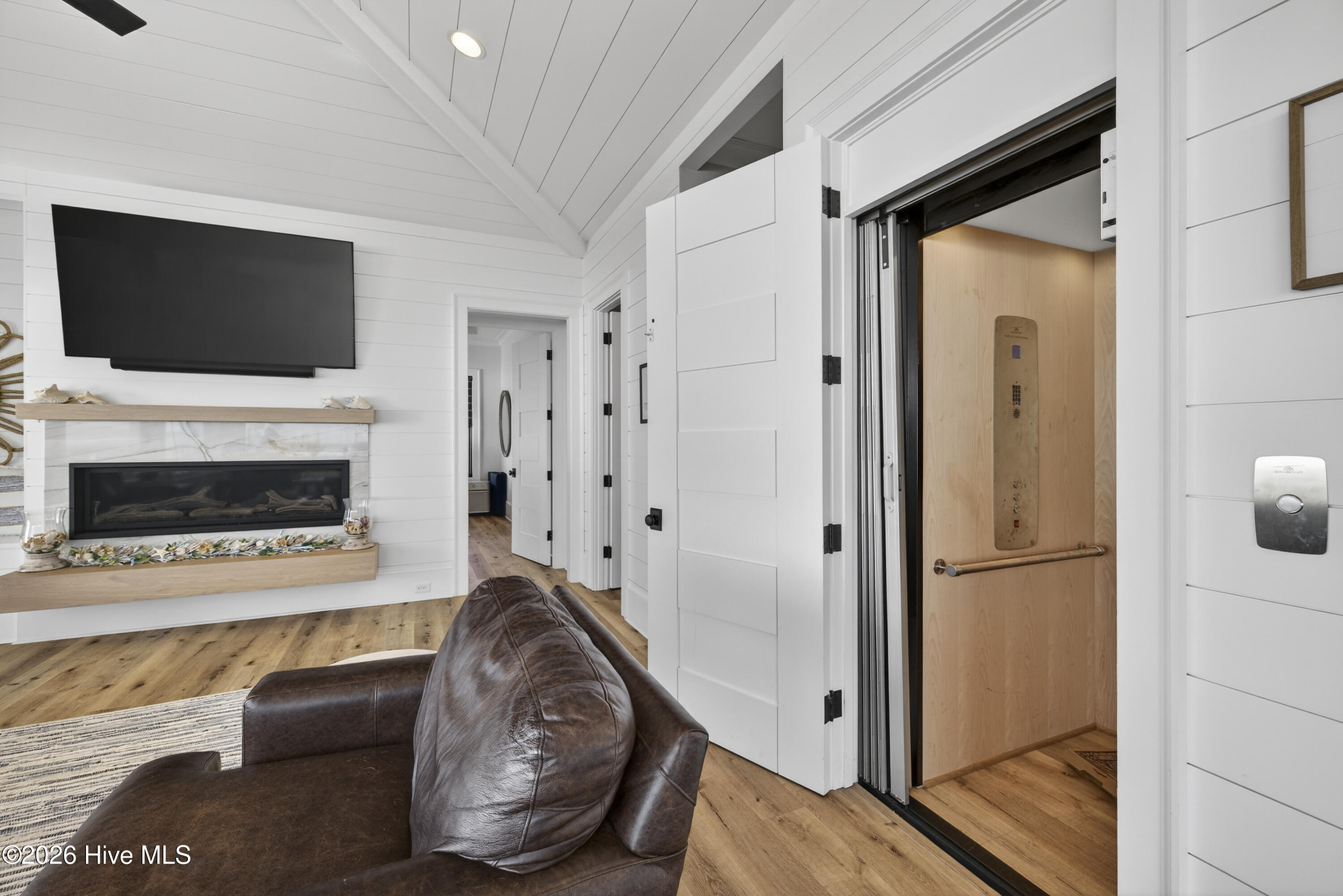 1423 N Shore Drive, Surf City, NC, 28445