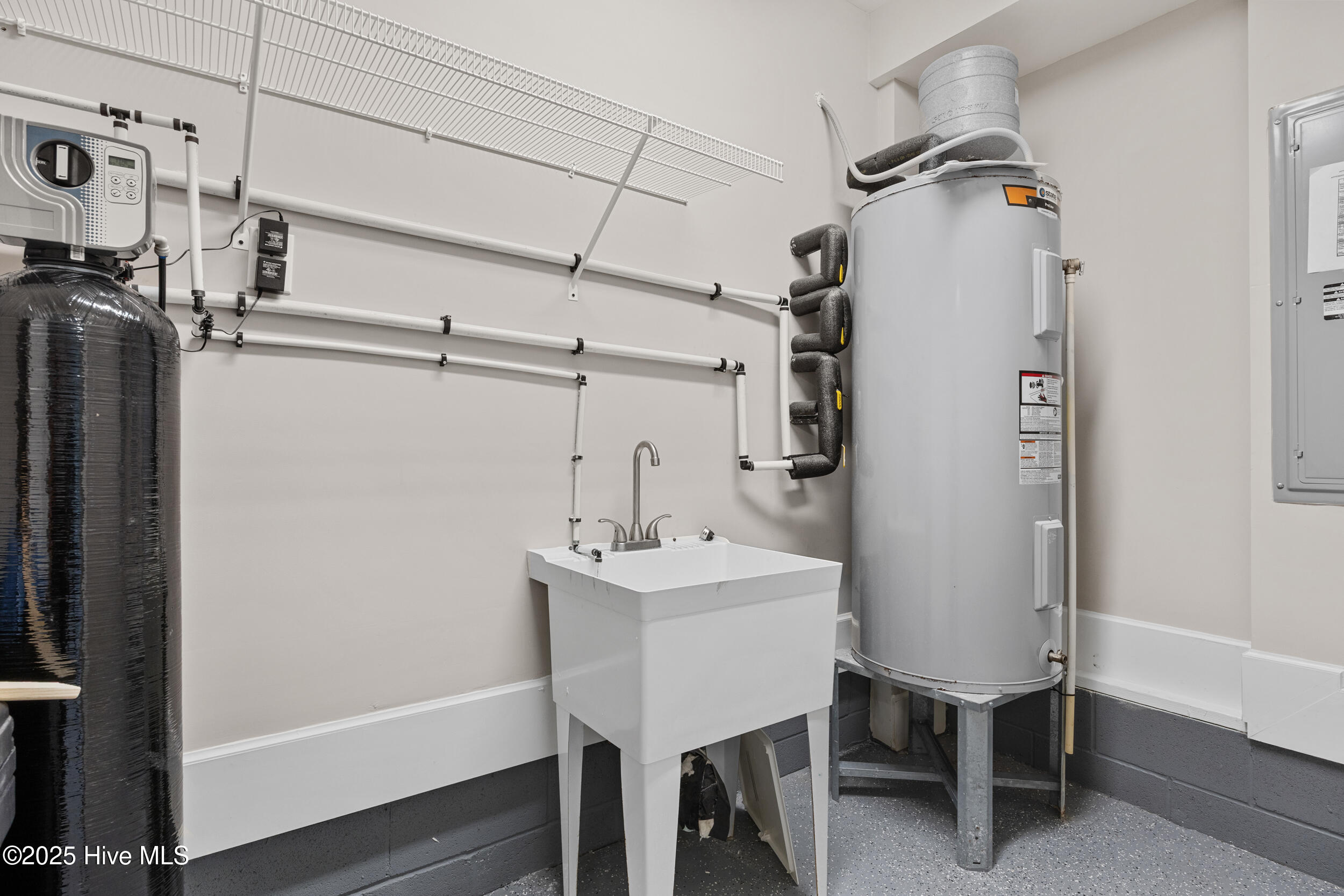 100544586 | Photo 50