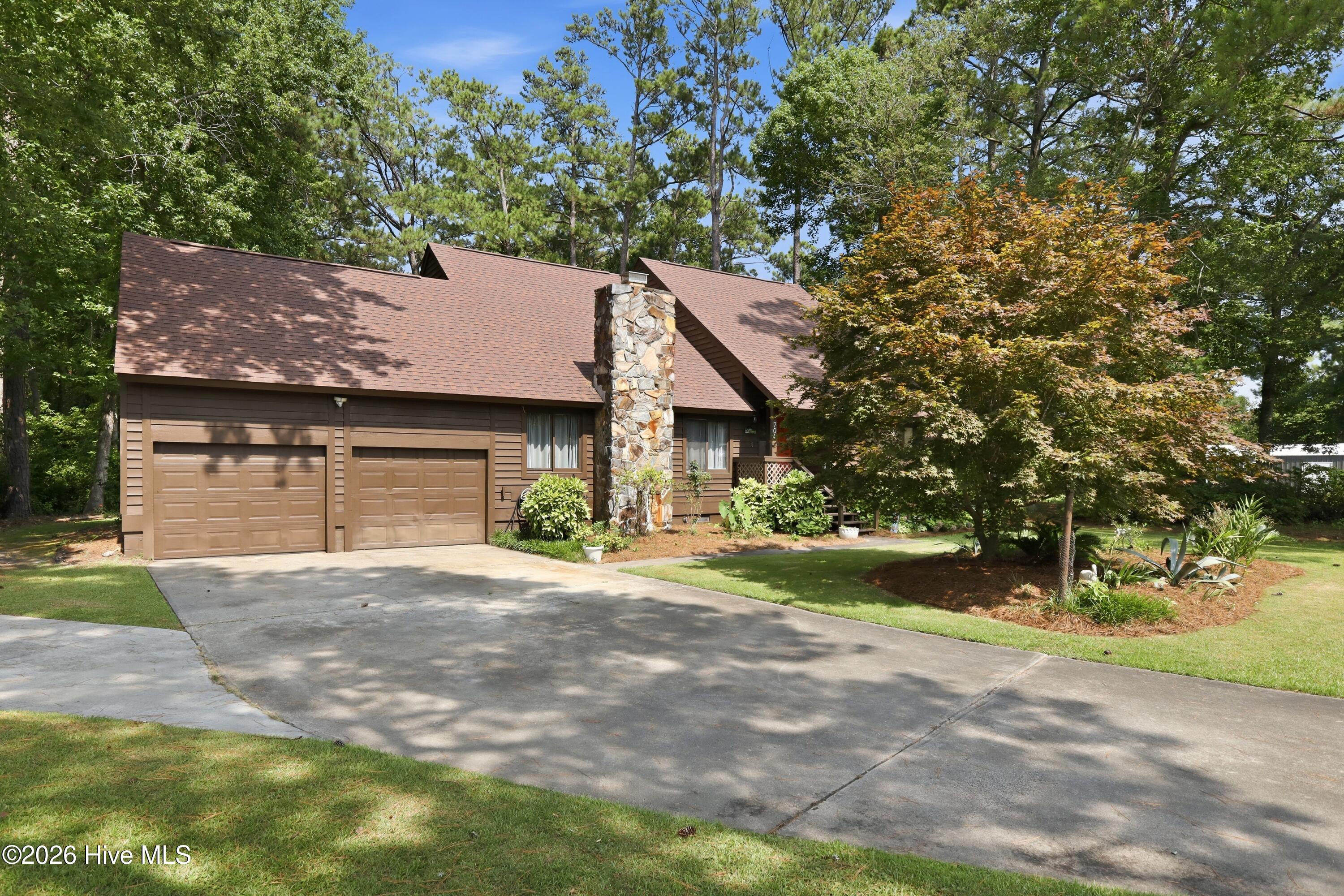 704 Meadow Court,Morehead City