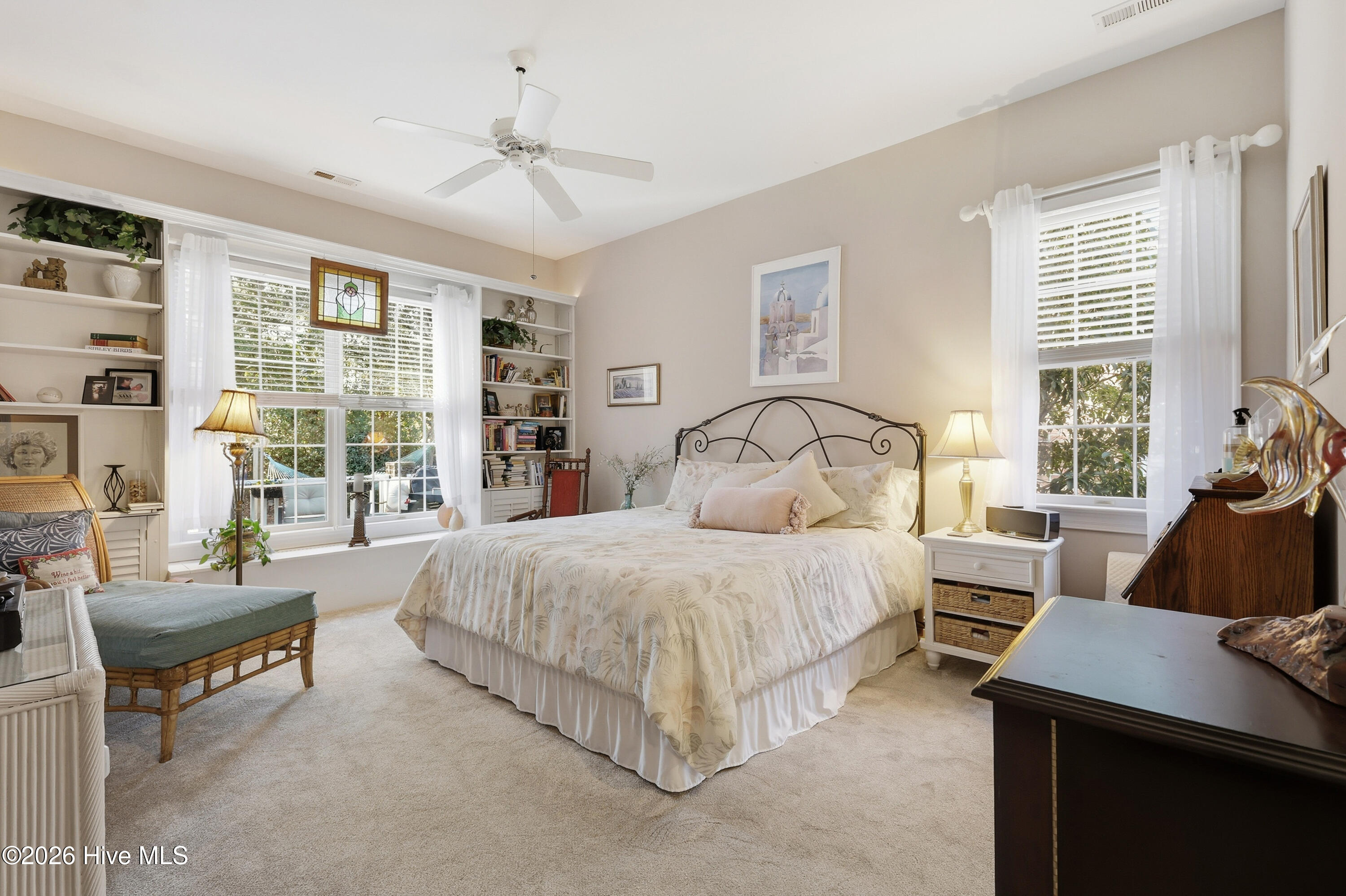 100552064 | Photo 16