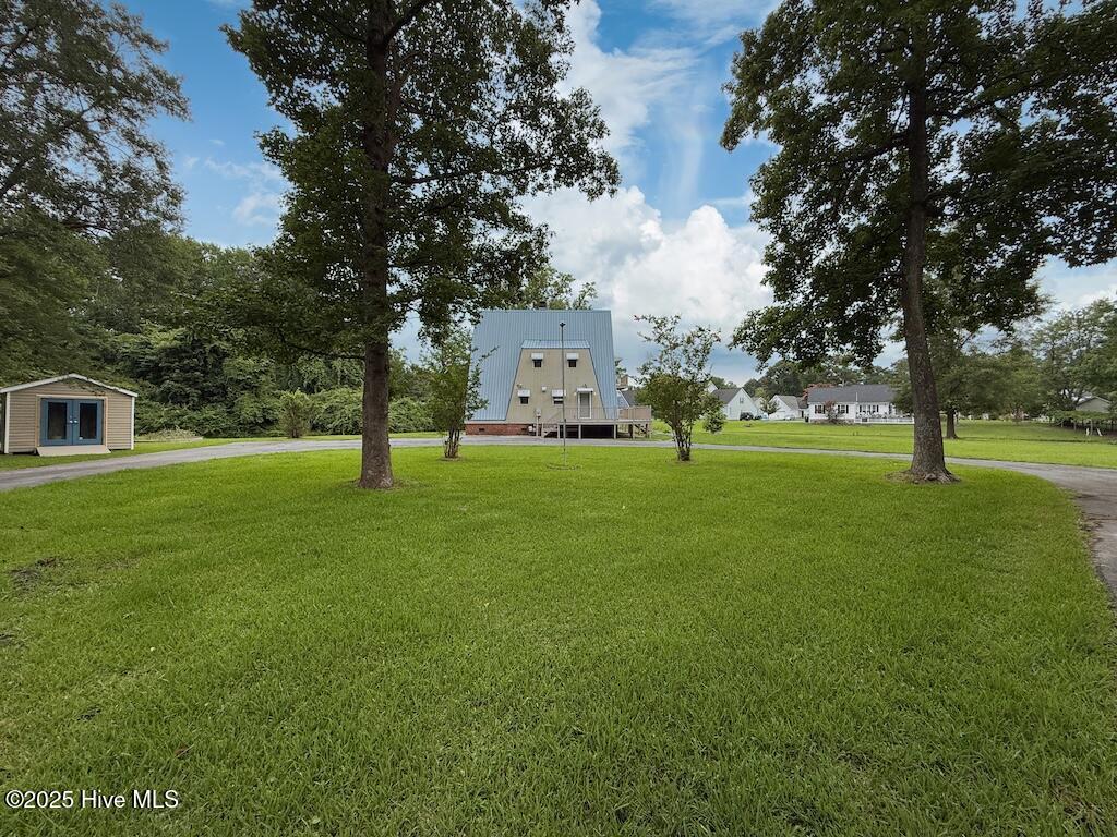 100519170 | Photo 46