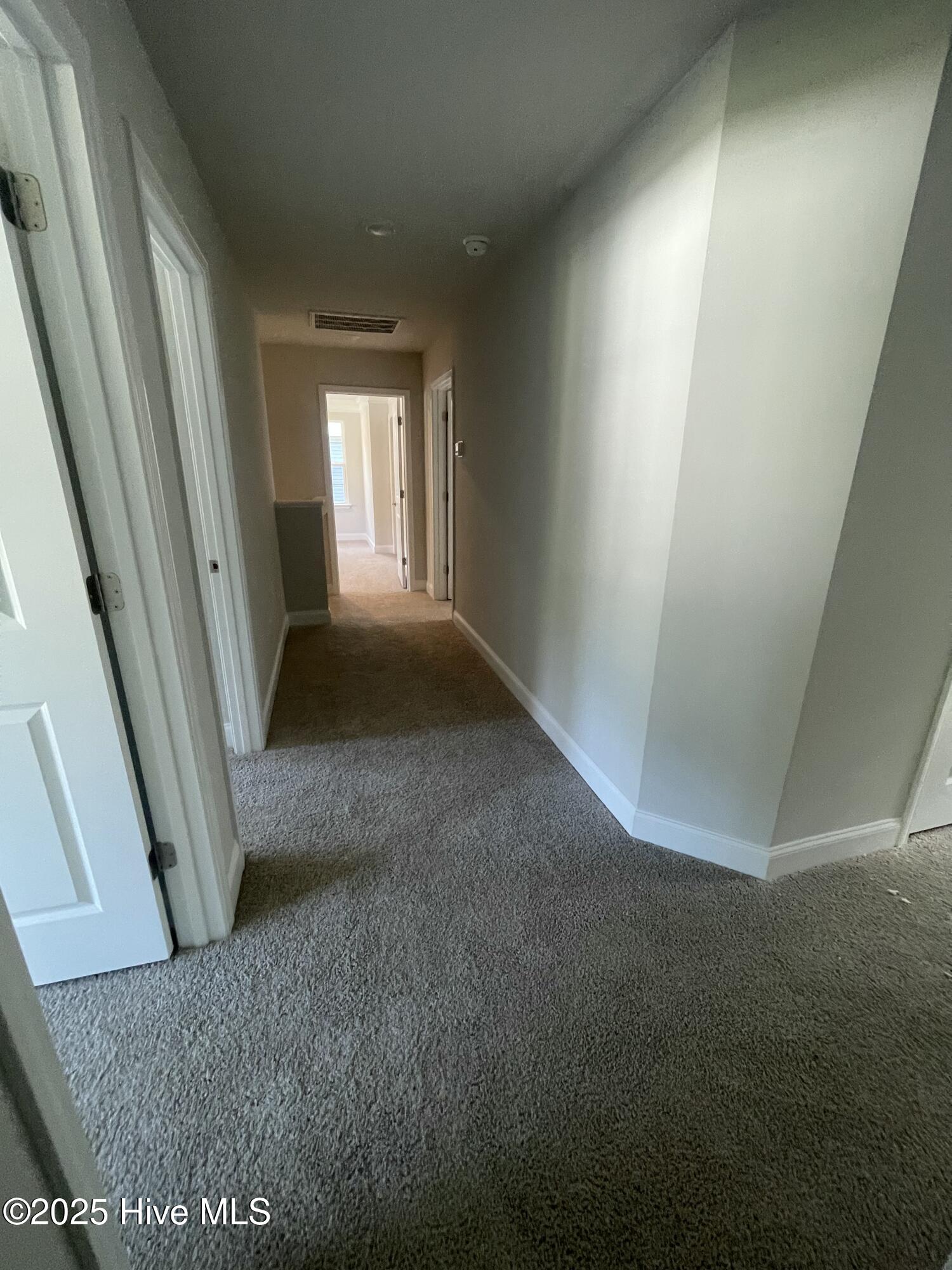 100422121 | Photo 54