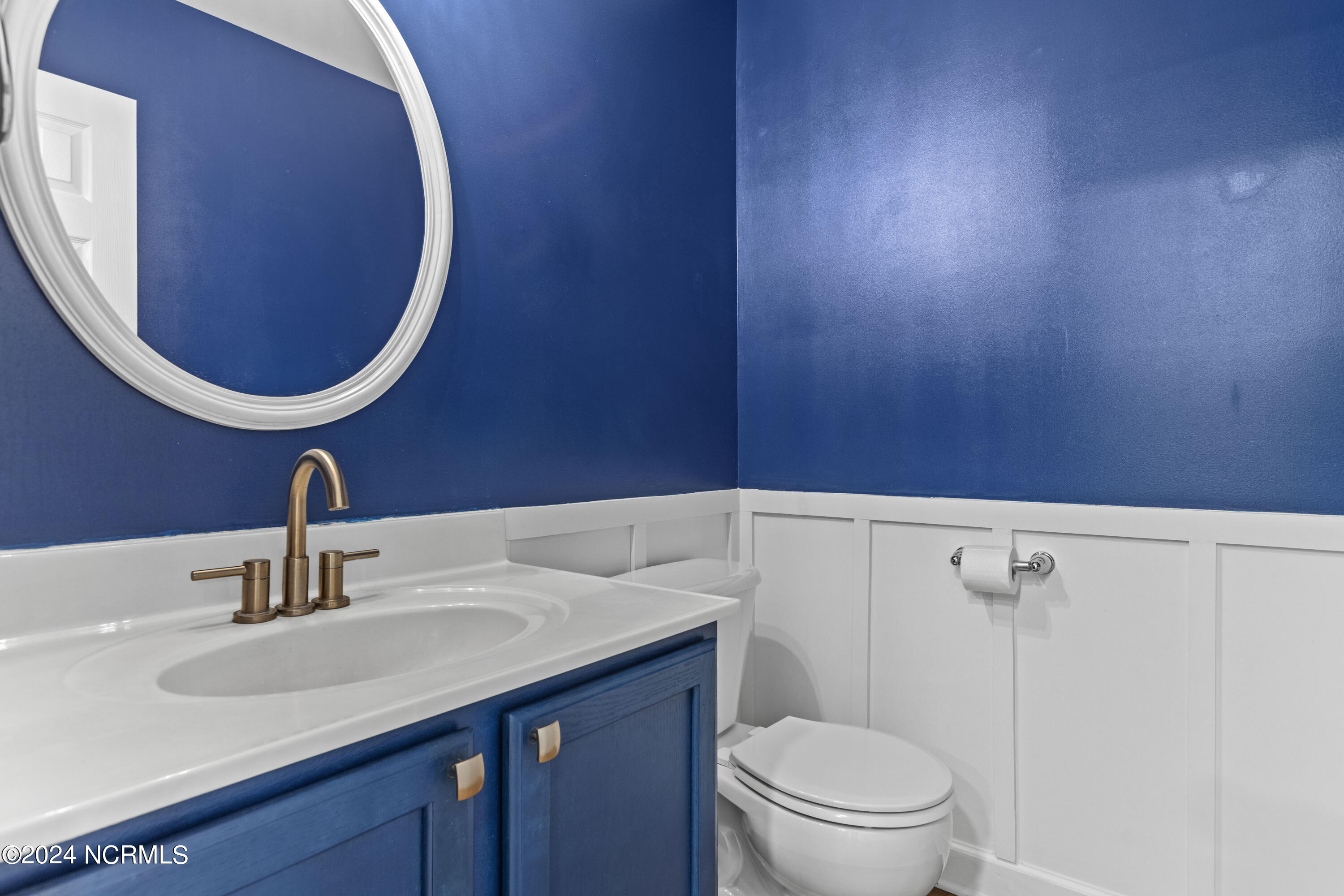 100529706 | Photo 18