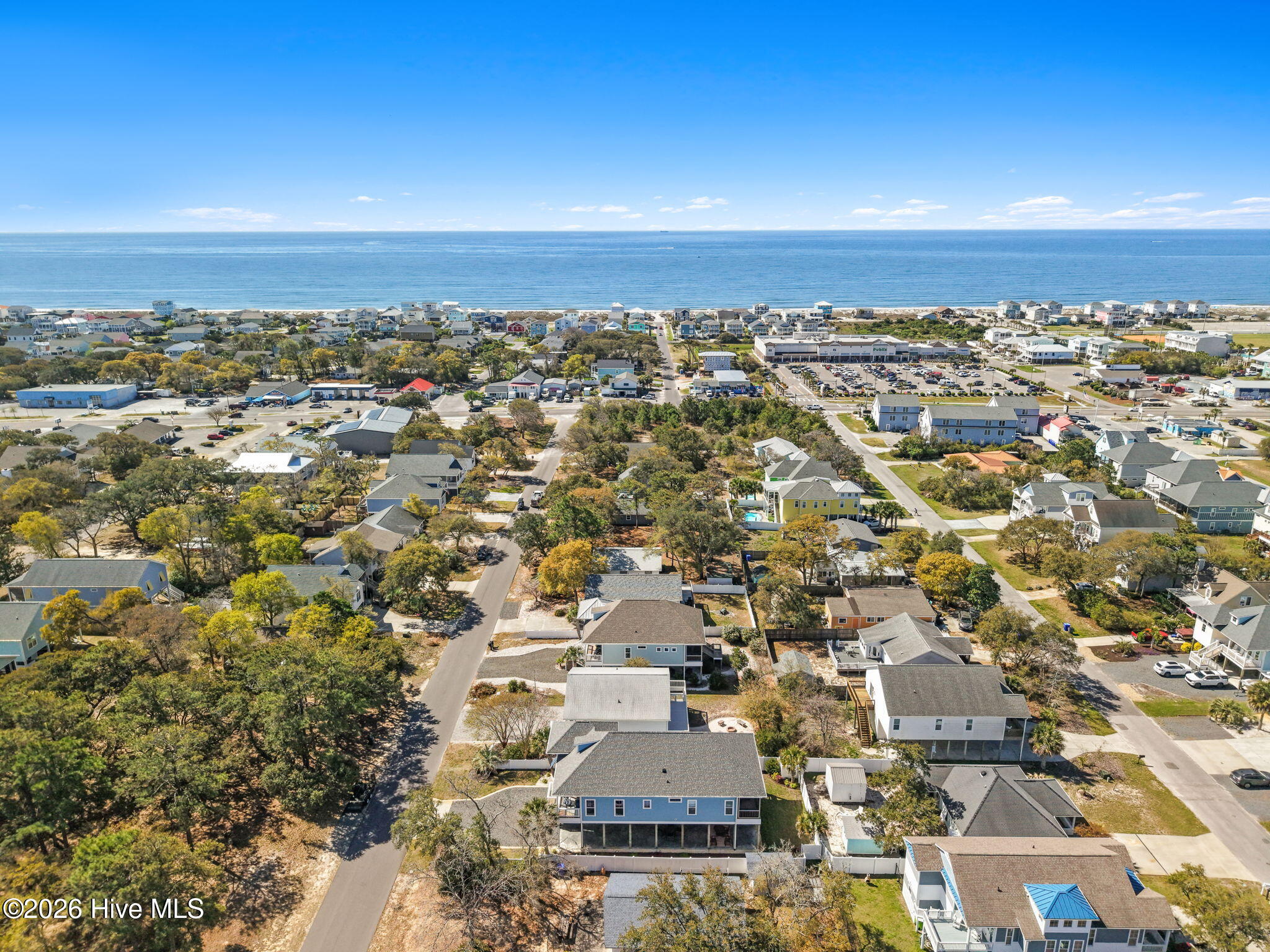 100553863 | Photo 53