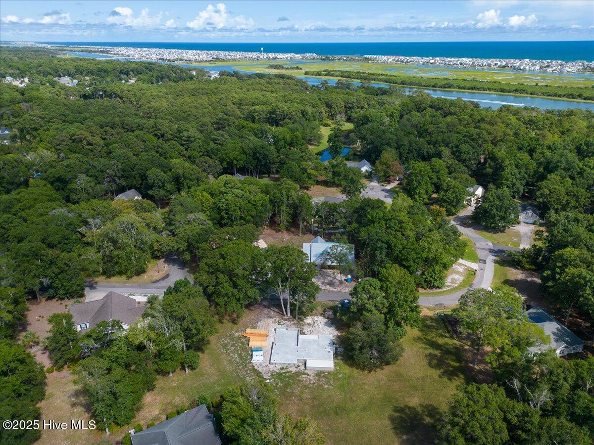 100525098 | Photo 47