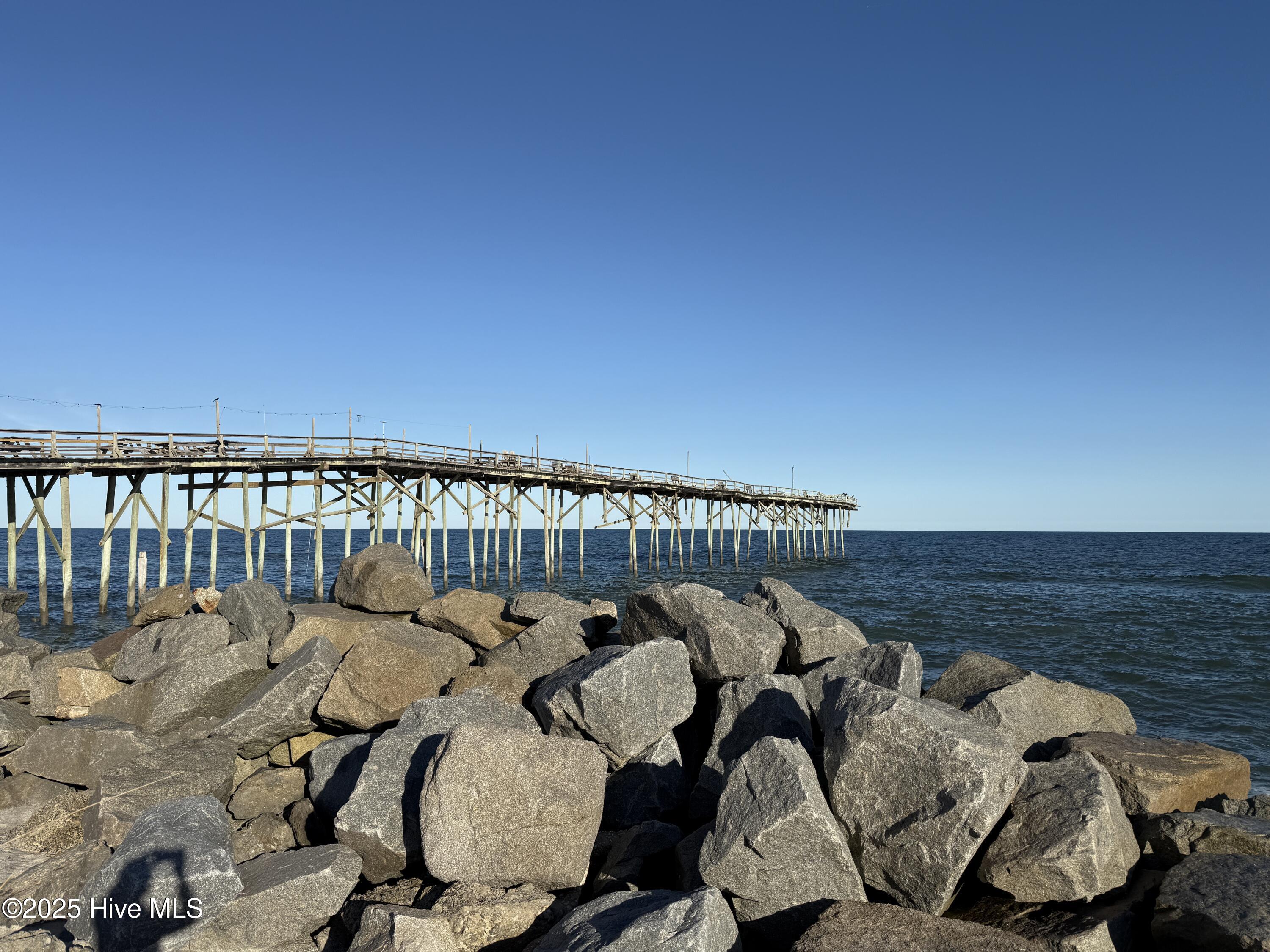 100542609 | Photo 32