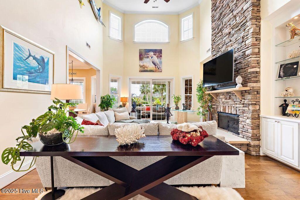 100547367 | Photo 14