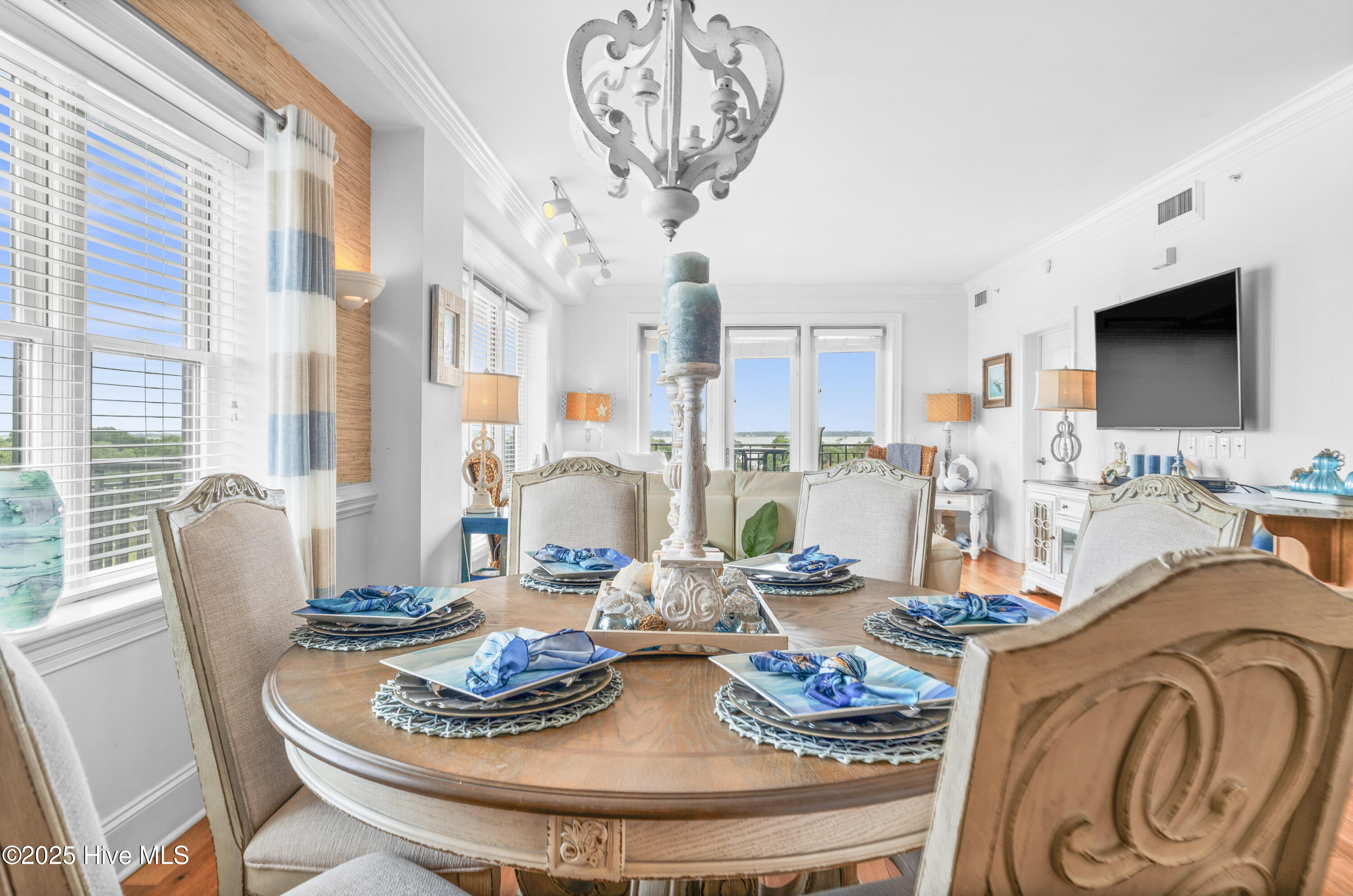 4425 Arendell Street 609,Morehead City