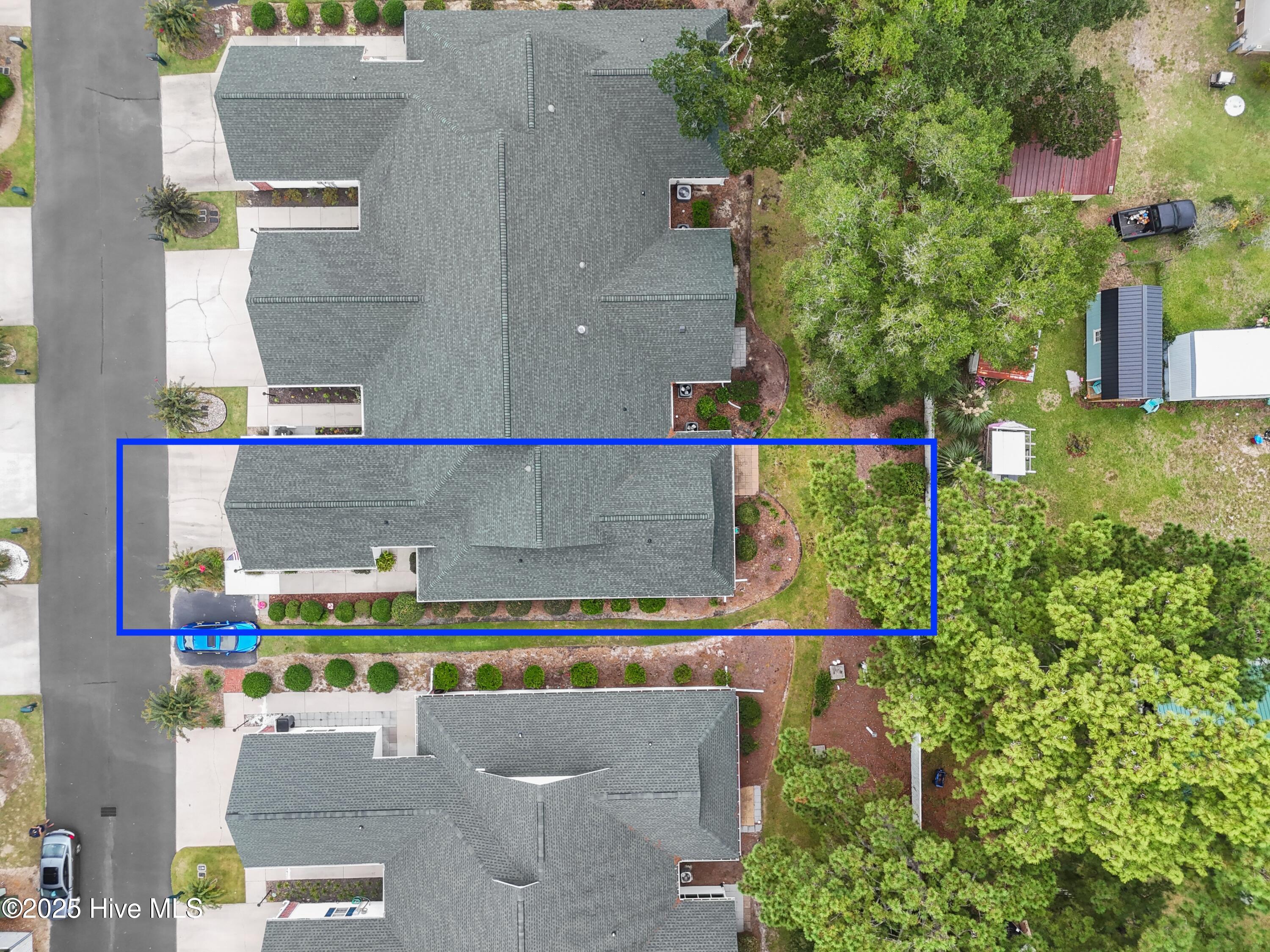 100529977 | Photo 42