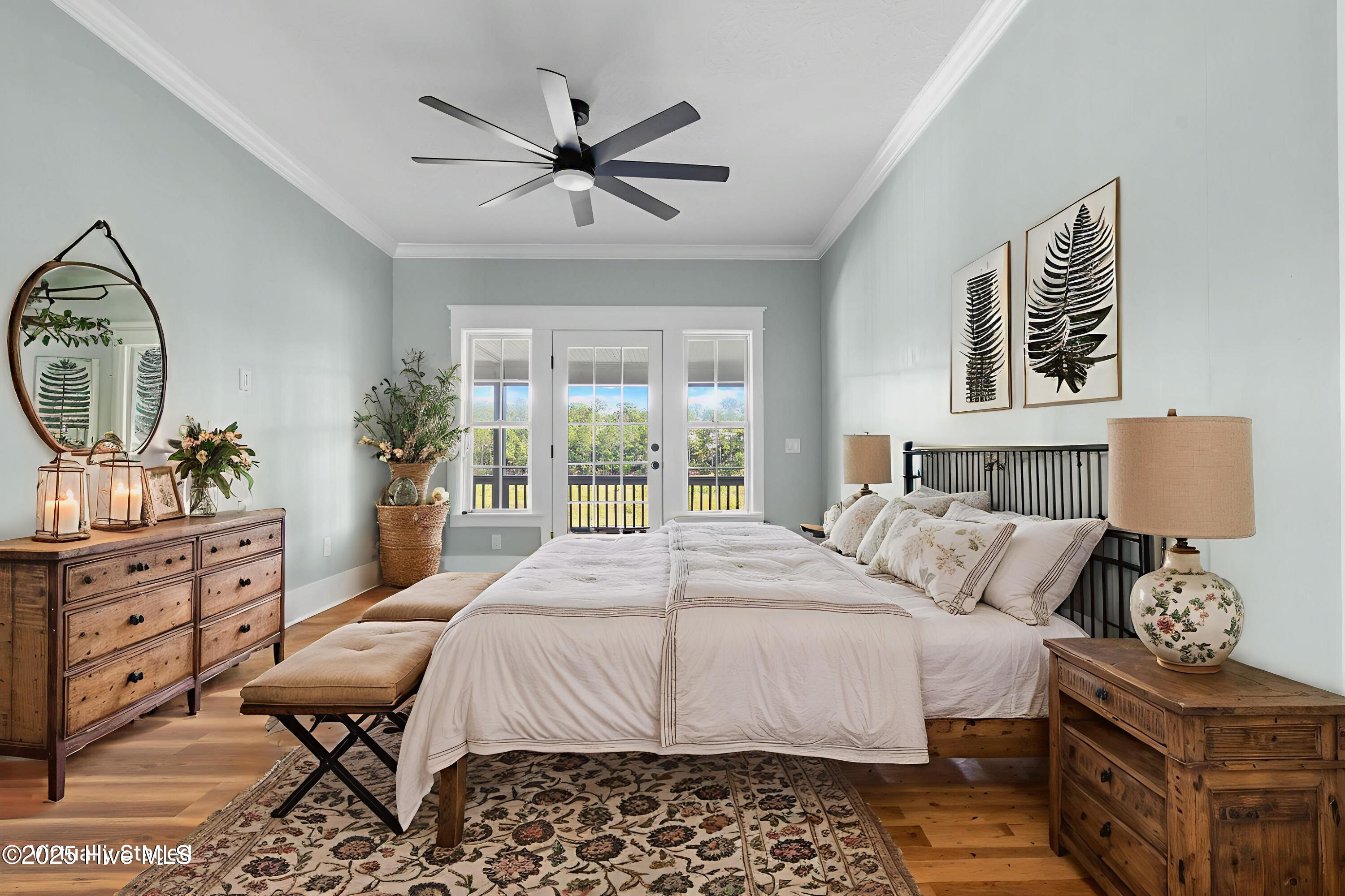 100526729 | Photo 24