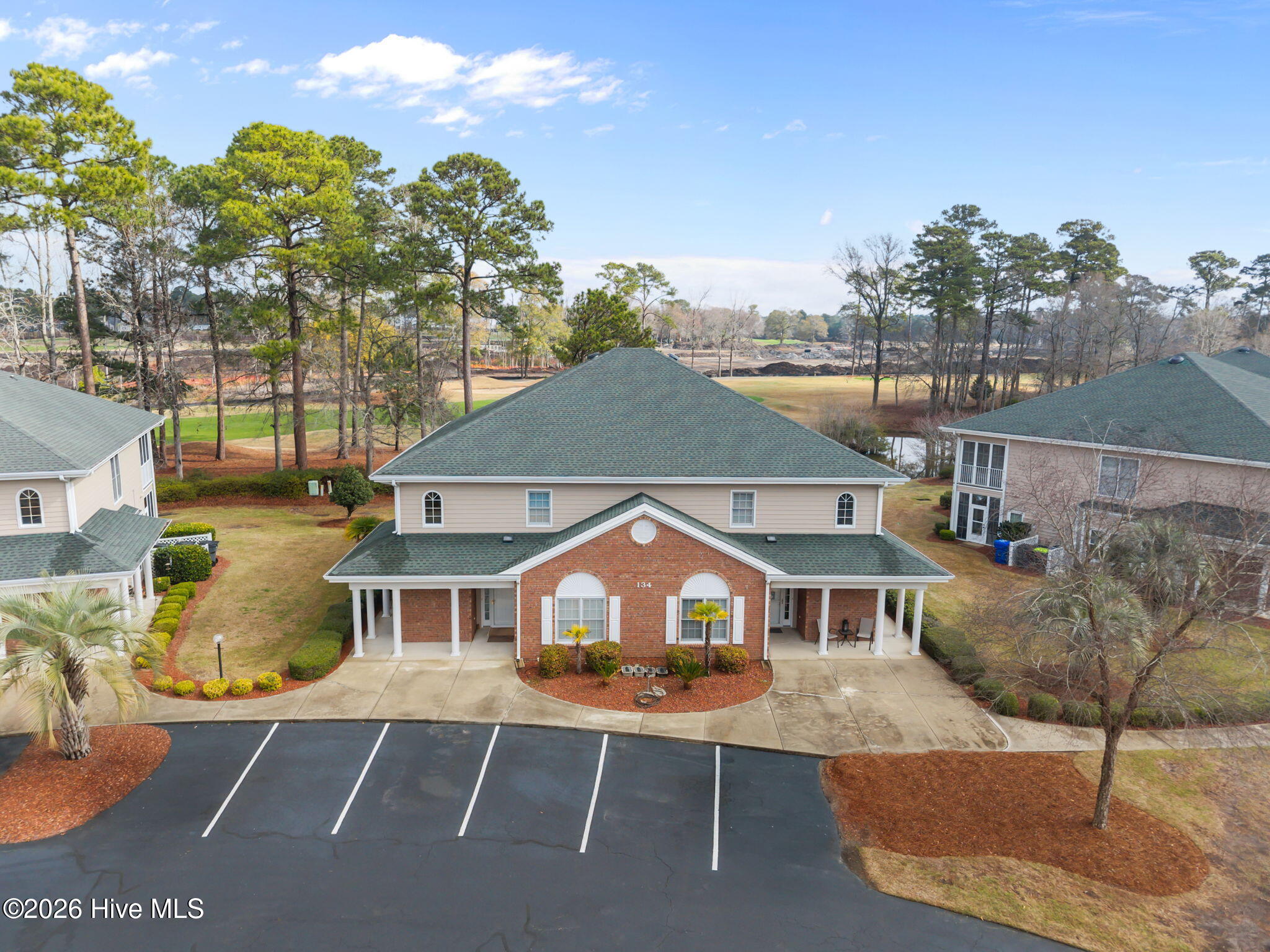 100559711 | Photo 43