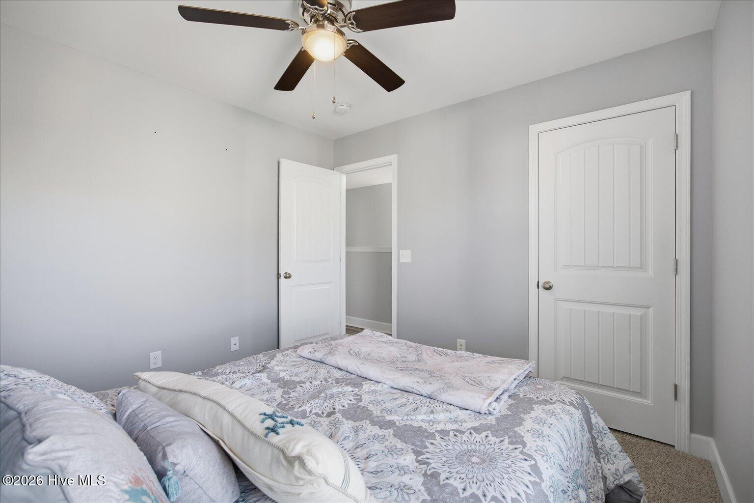 100563352 | Photo 23