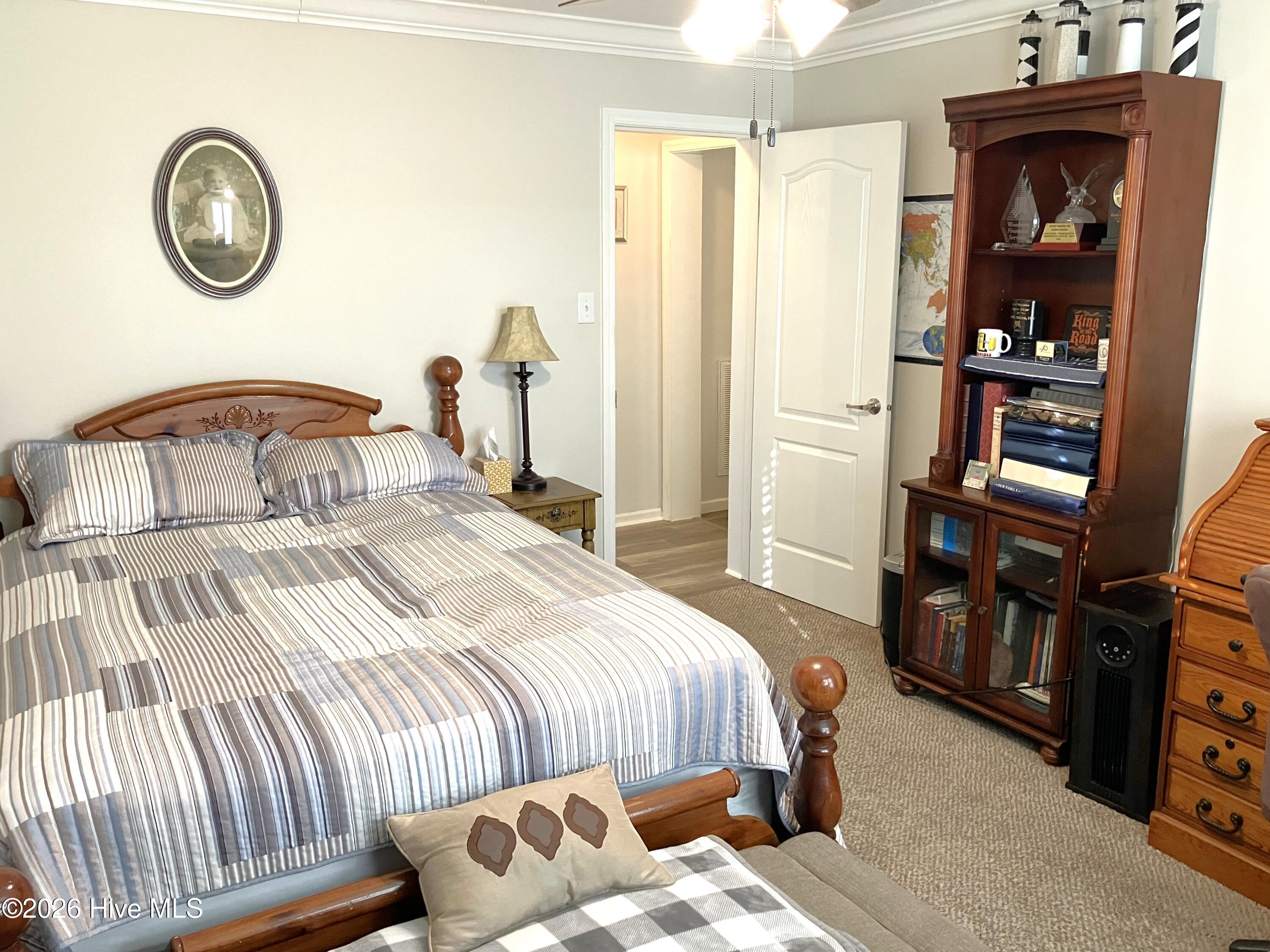 1406 White Oak River Road,Maysville