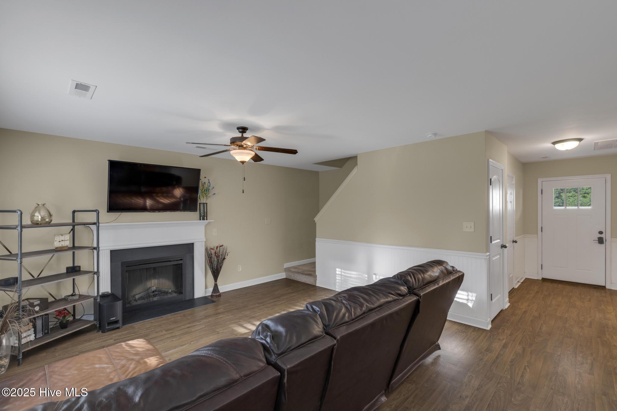 203 Pegasus Place S, Jacksonville, NC 28540 – photo 14: 425A3419