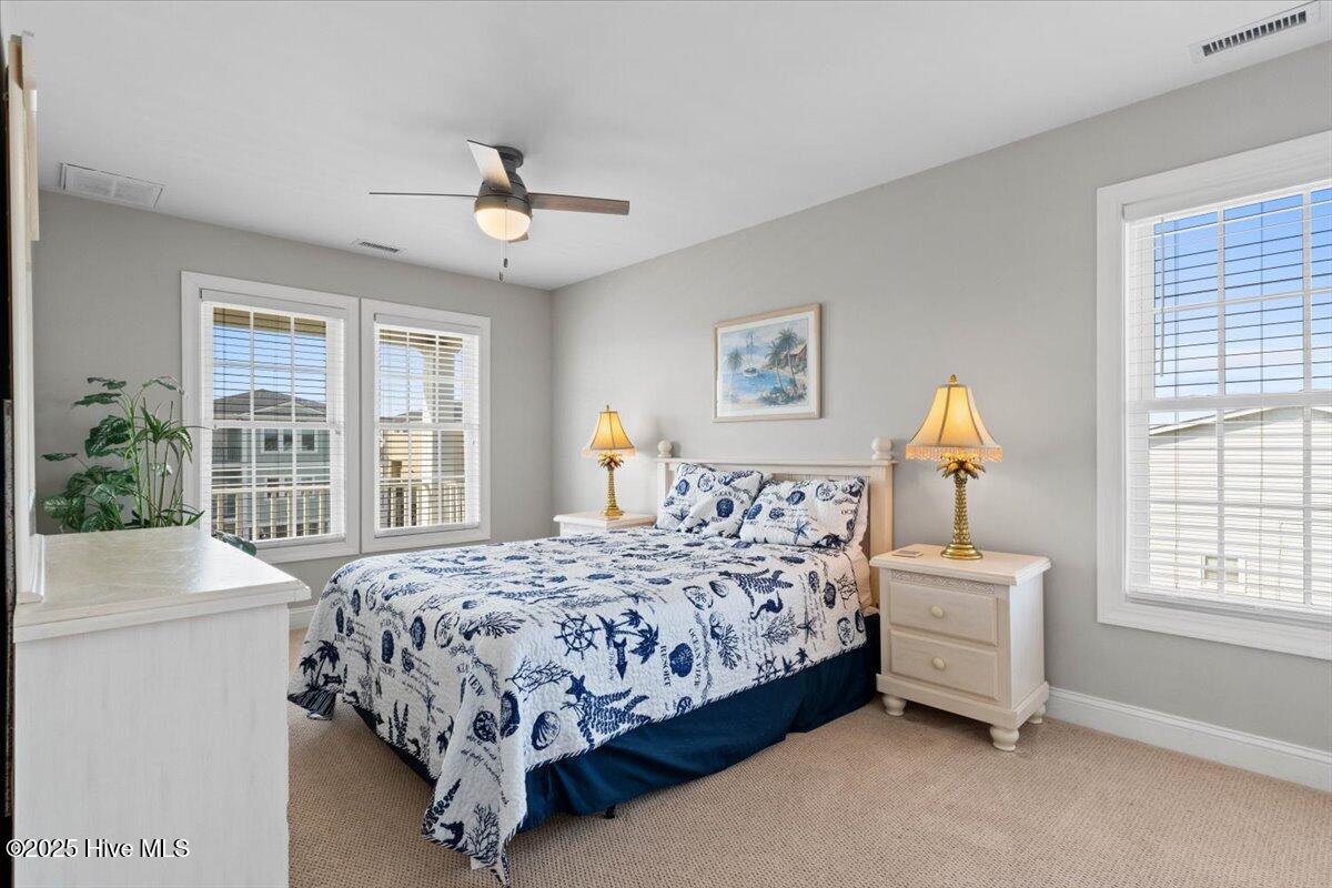 100556951 | Photo 37