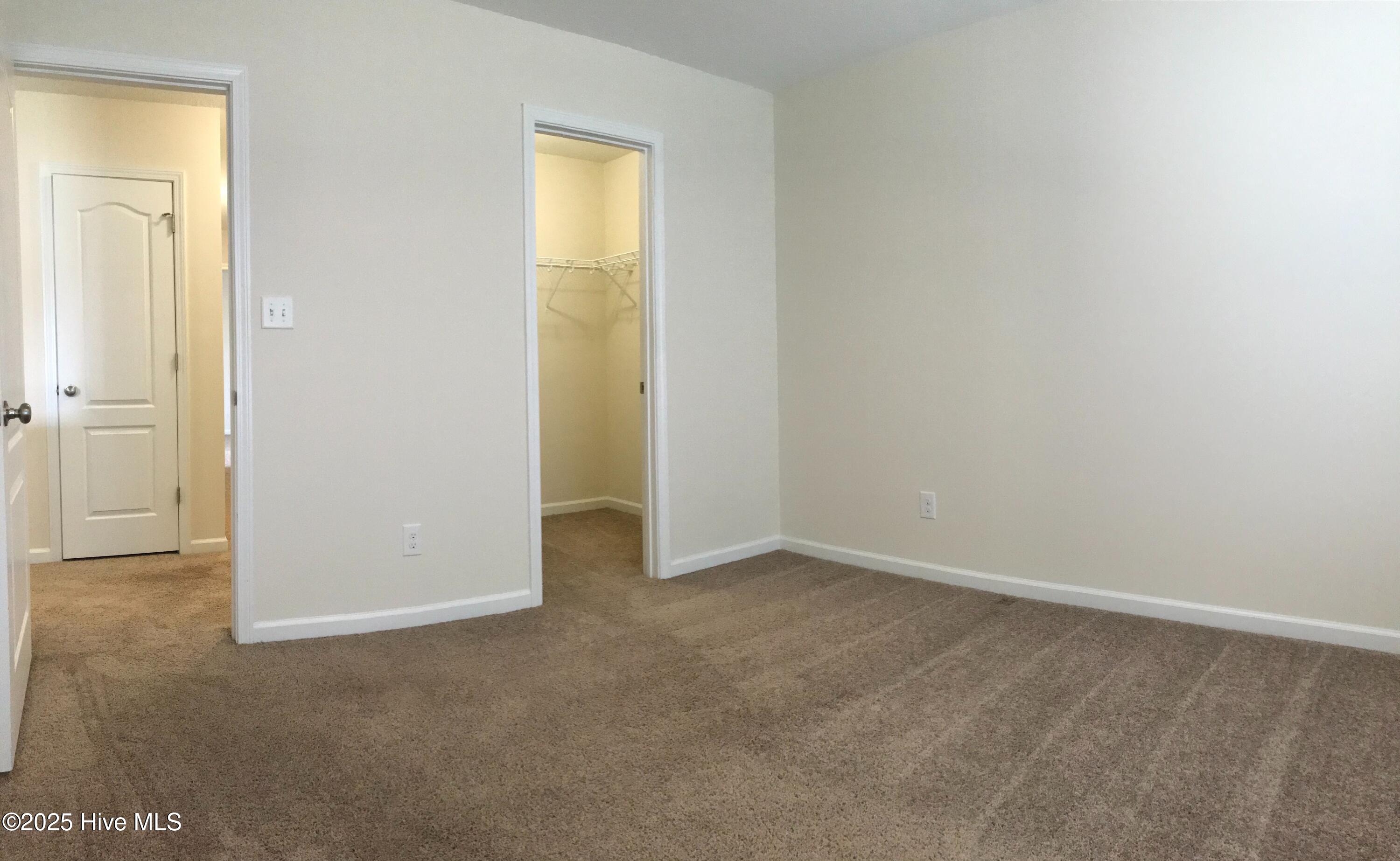 100544459 | Photo 41