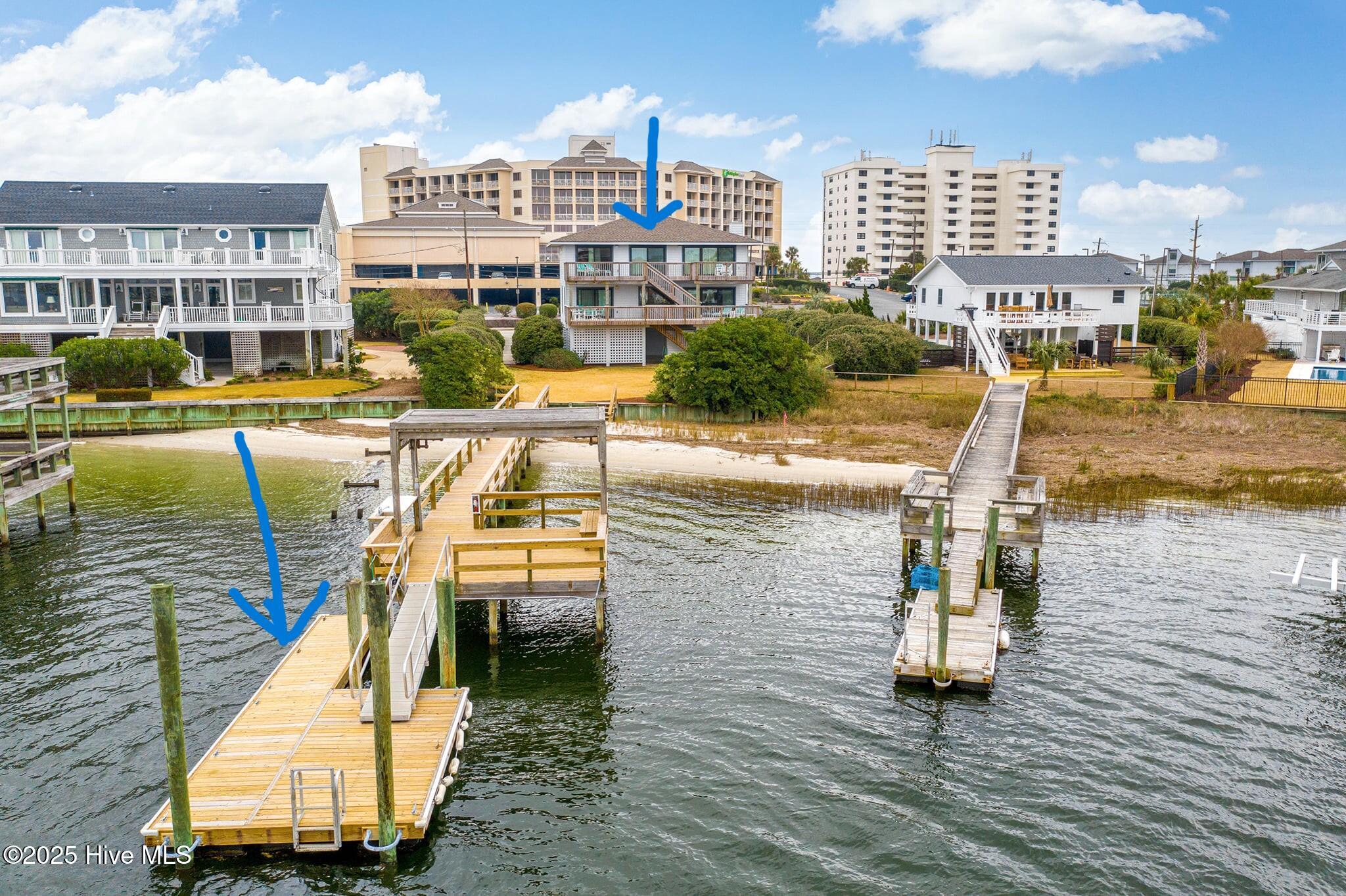 100563246 | Photo 49