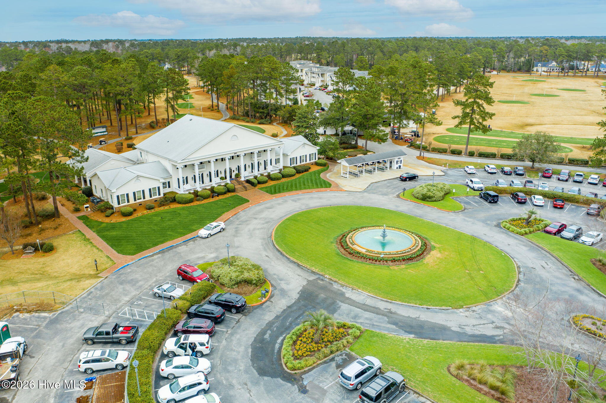 100569255 | Photo 47