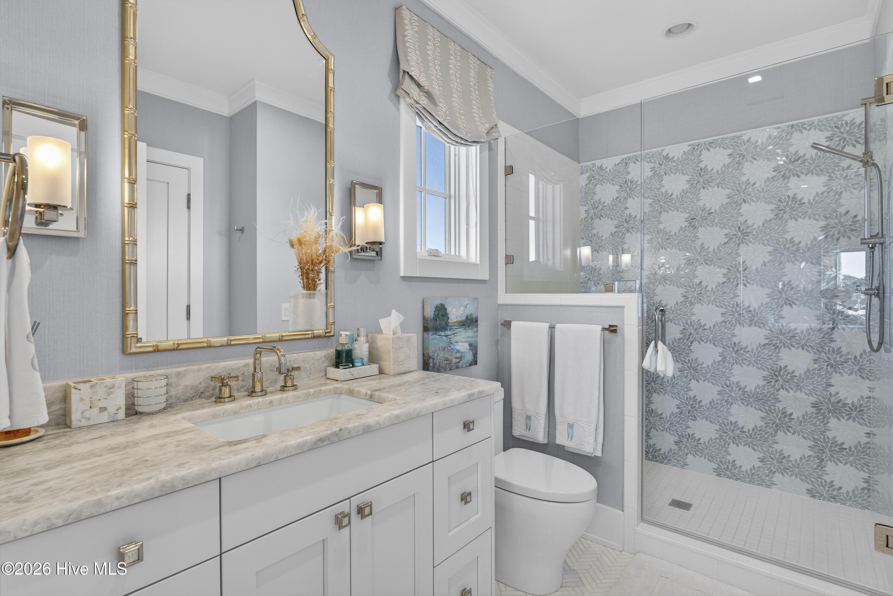 100557560 | Photo 33