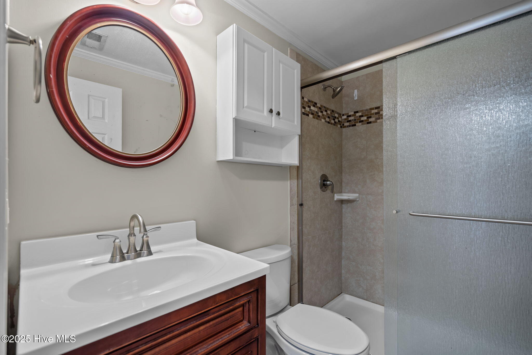 100539656 | Photo 40