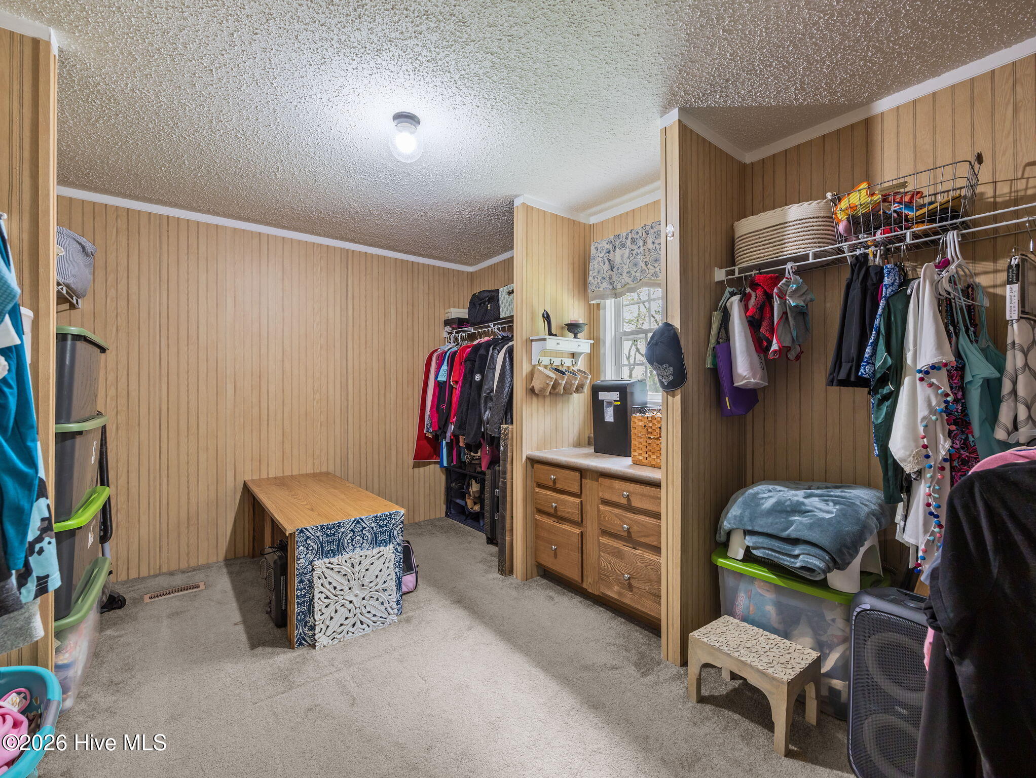 100566211 | Photo 13