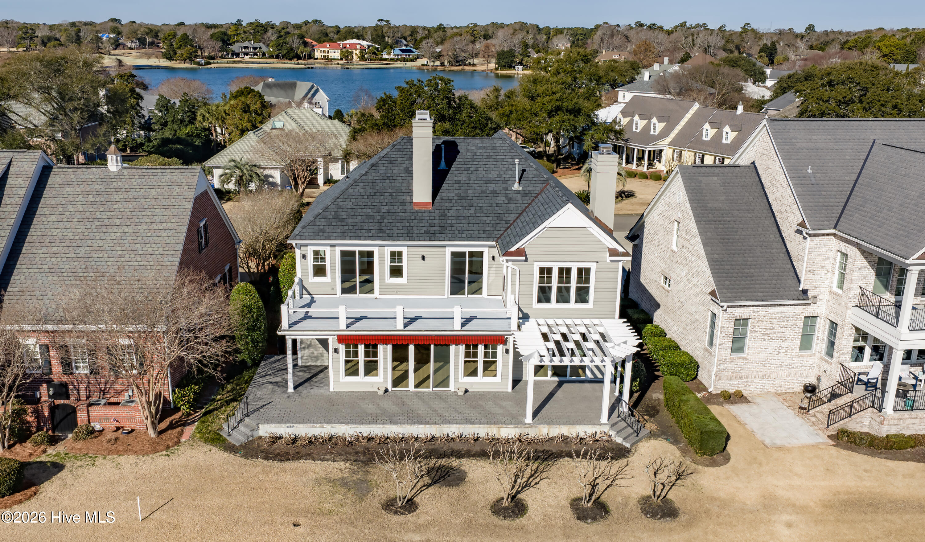 100552340 | Photo 52