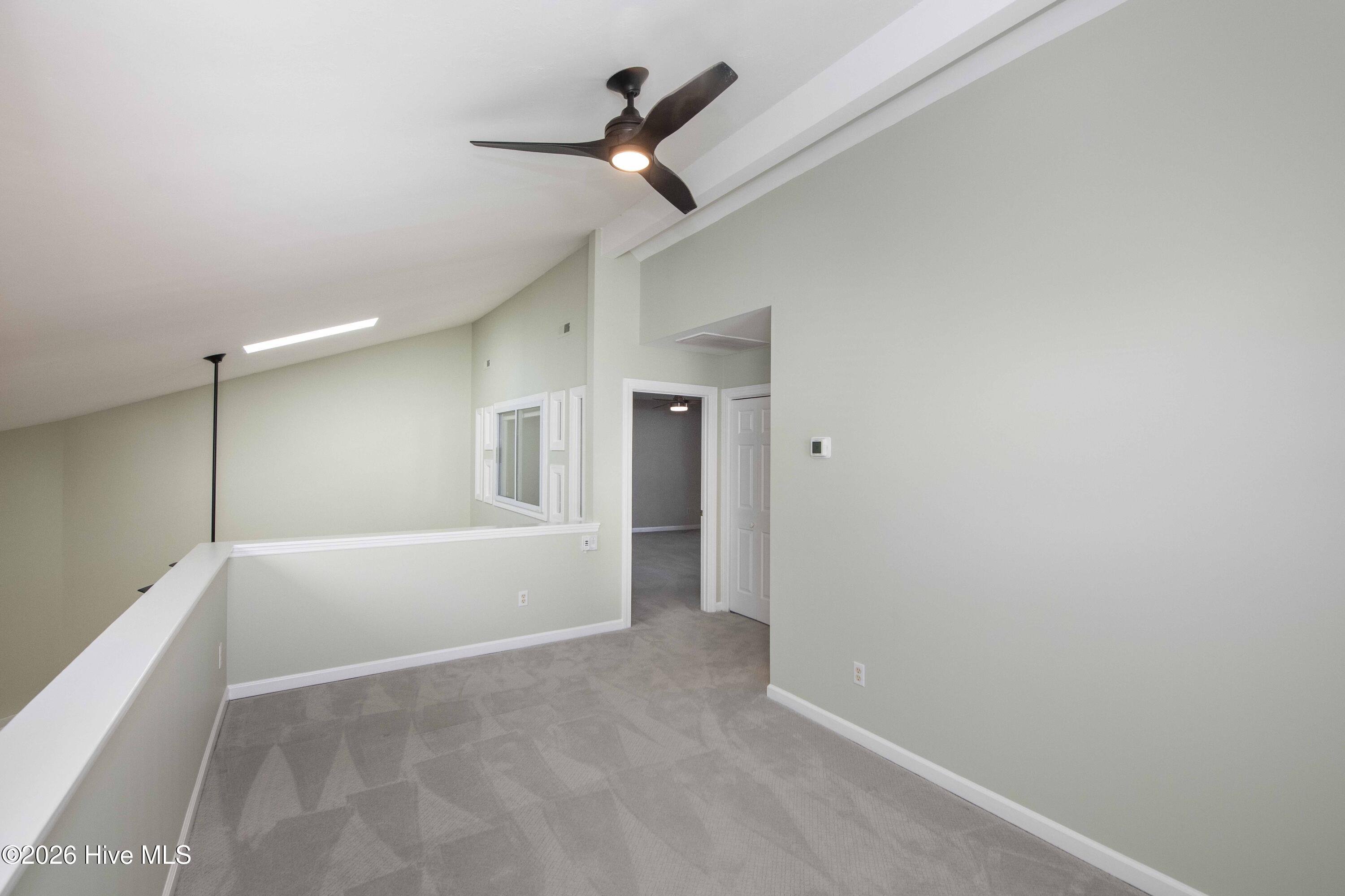 100563041 | Photo 27