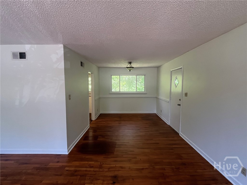 32 Pine Drive, Savannah, GA, 31405