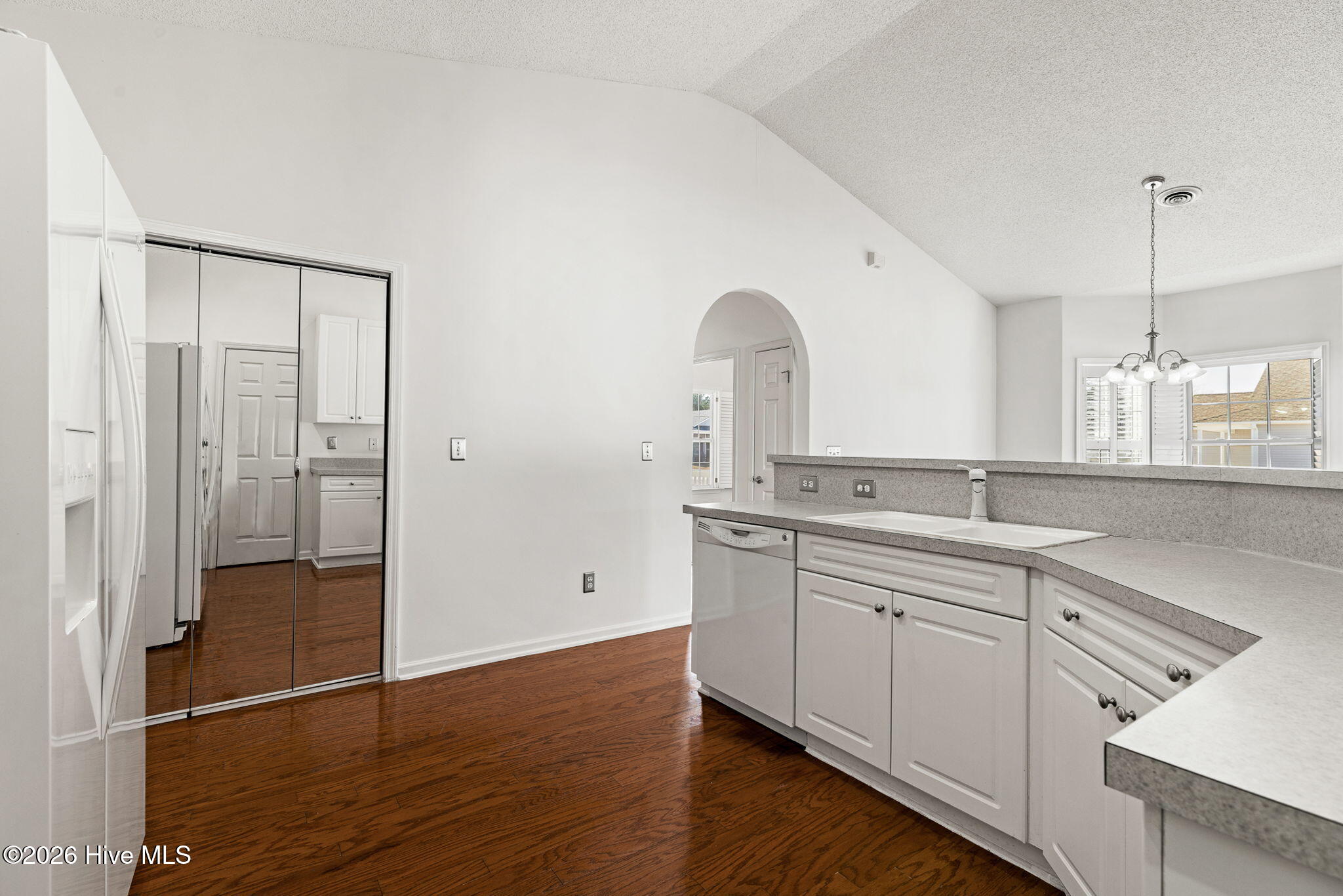 100556547 | Photo 18