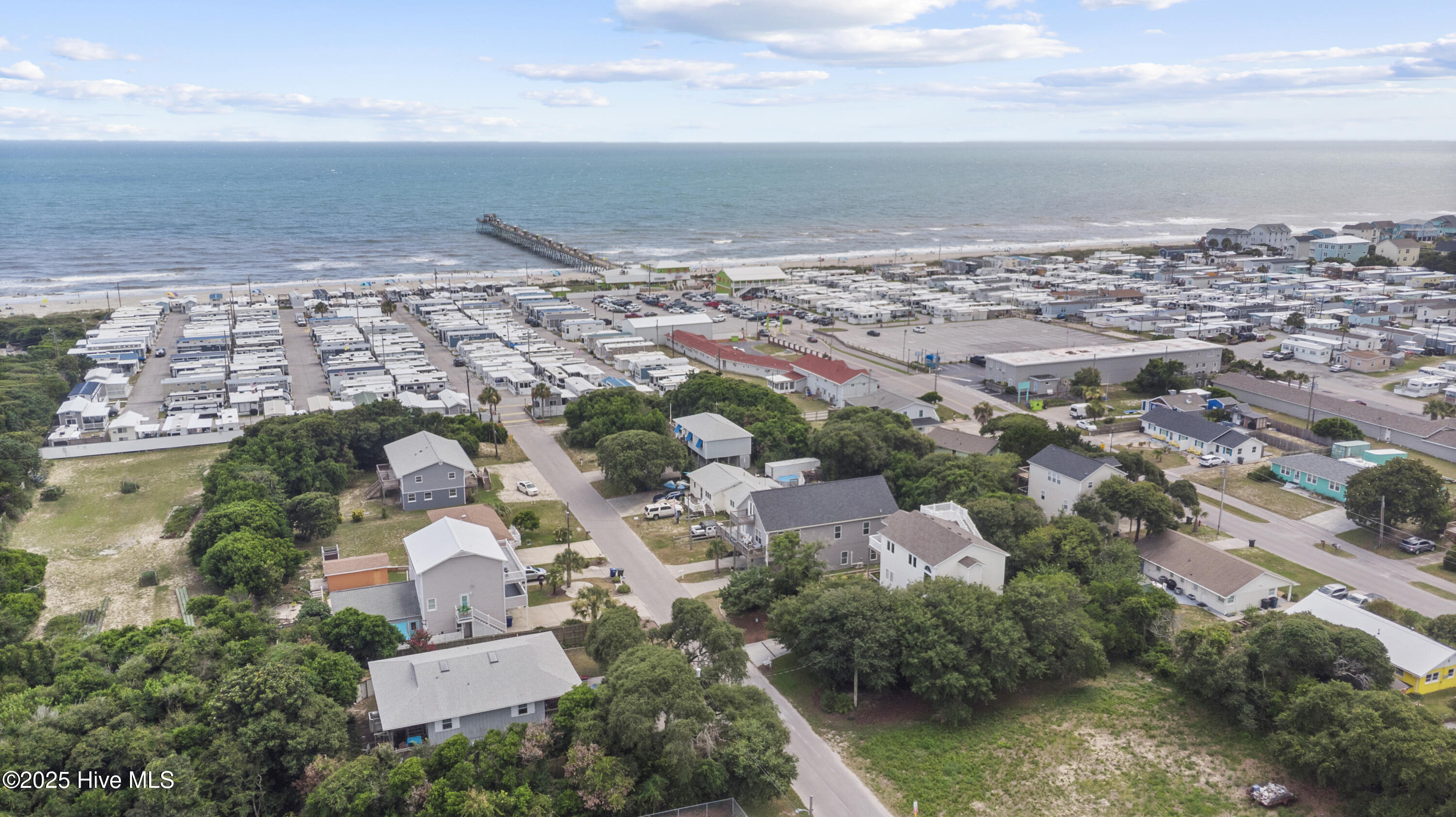 100520173 | Photo 75