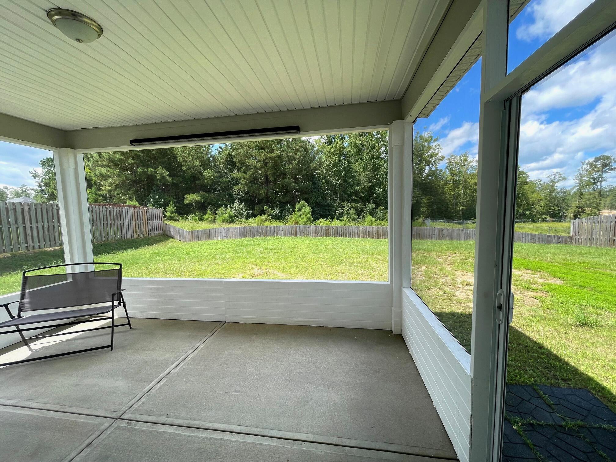 Screened in porch