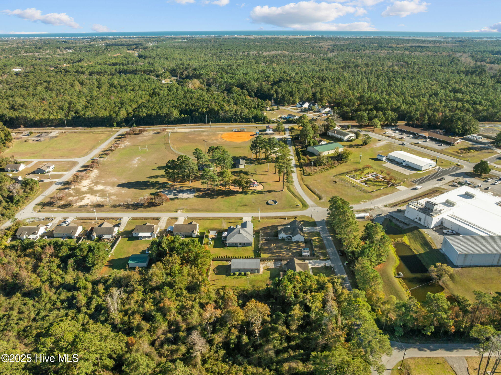 100540961 | Photo 47