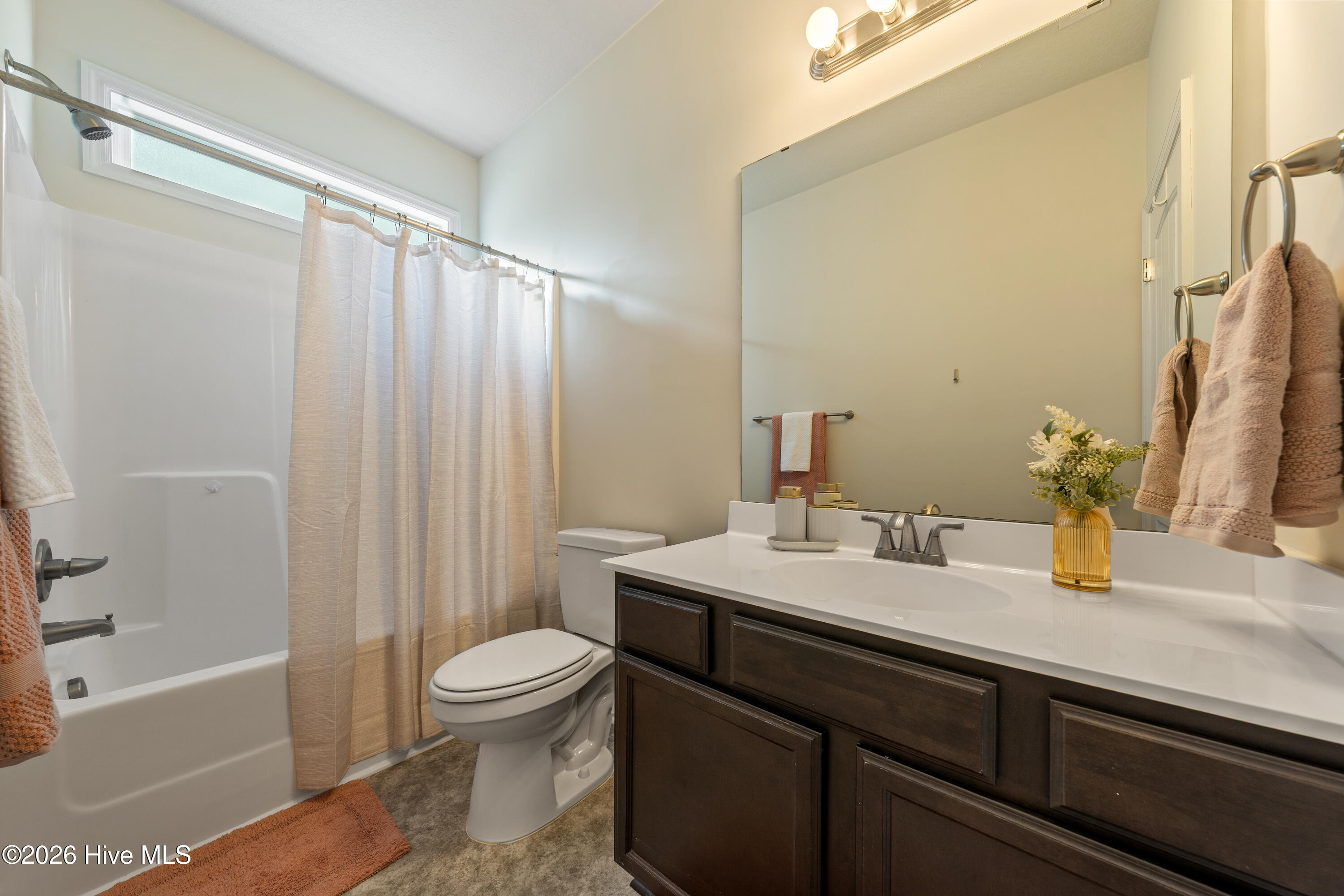 100552884 | Photo 19